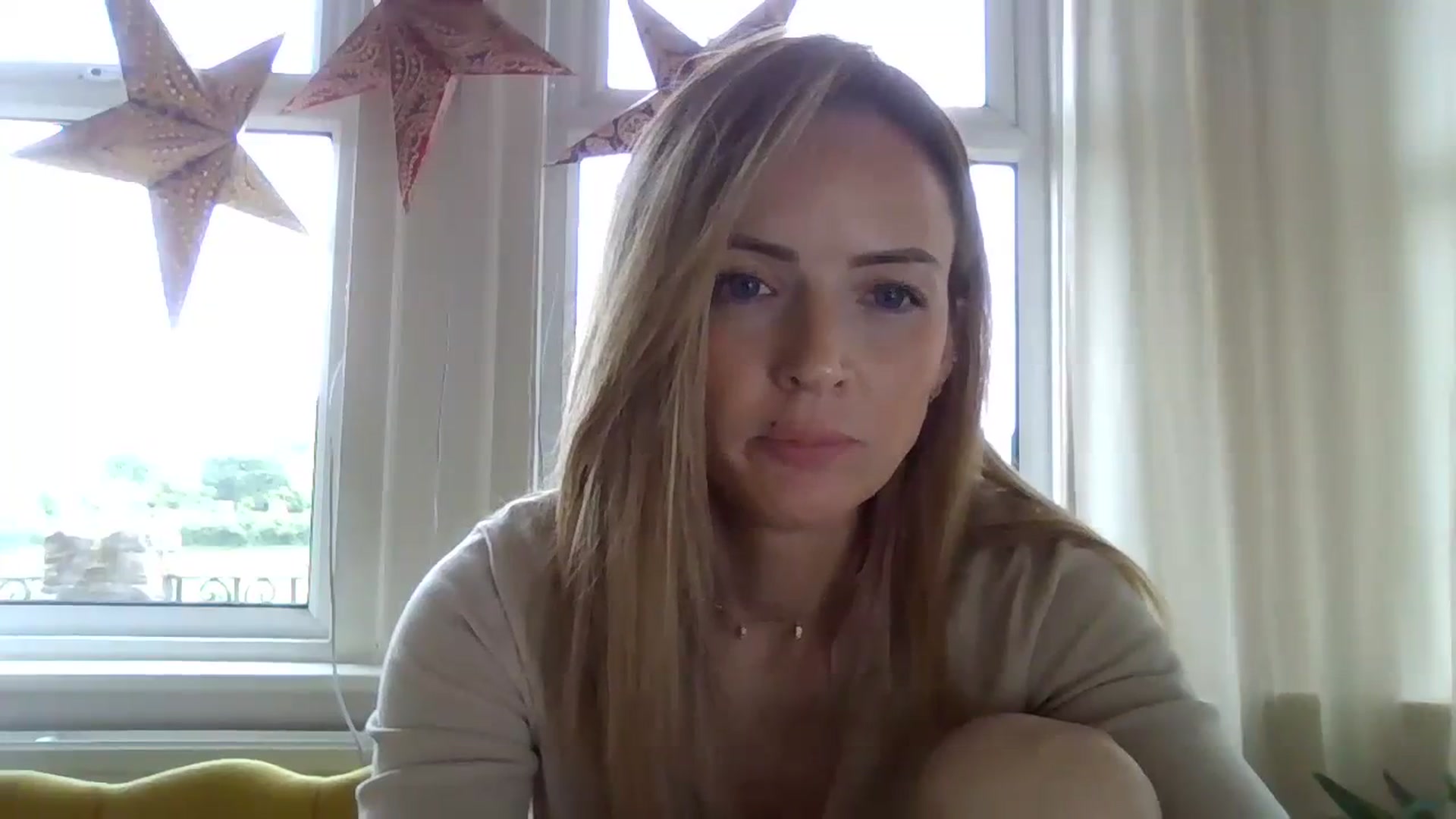 Gallery image thumbnail from Miz_Honey's myfreecams stream on, 08/17/2023, 14:39 image 3 of 20