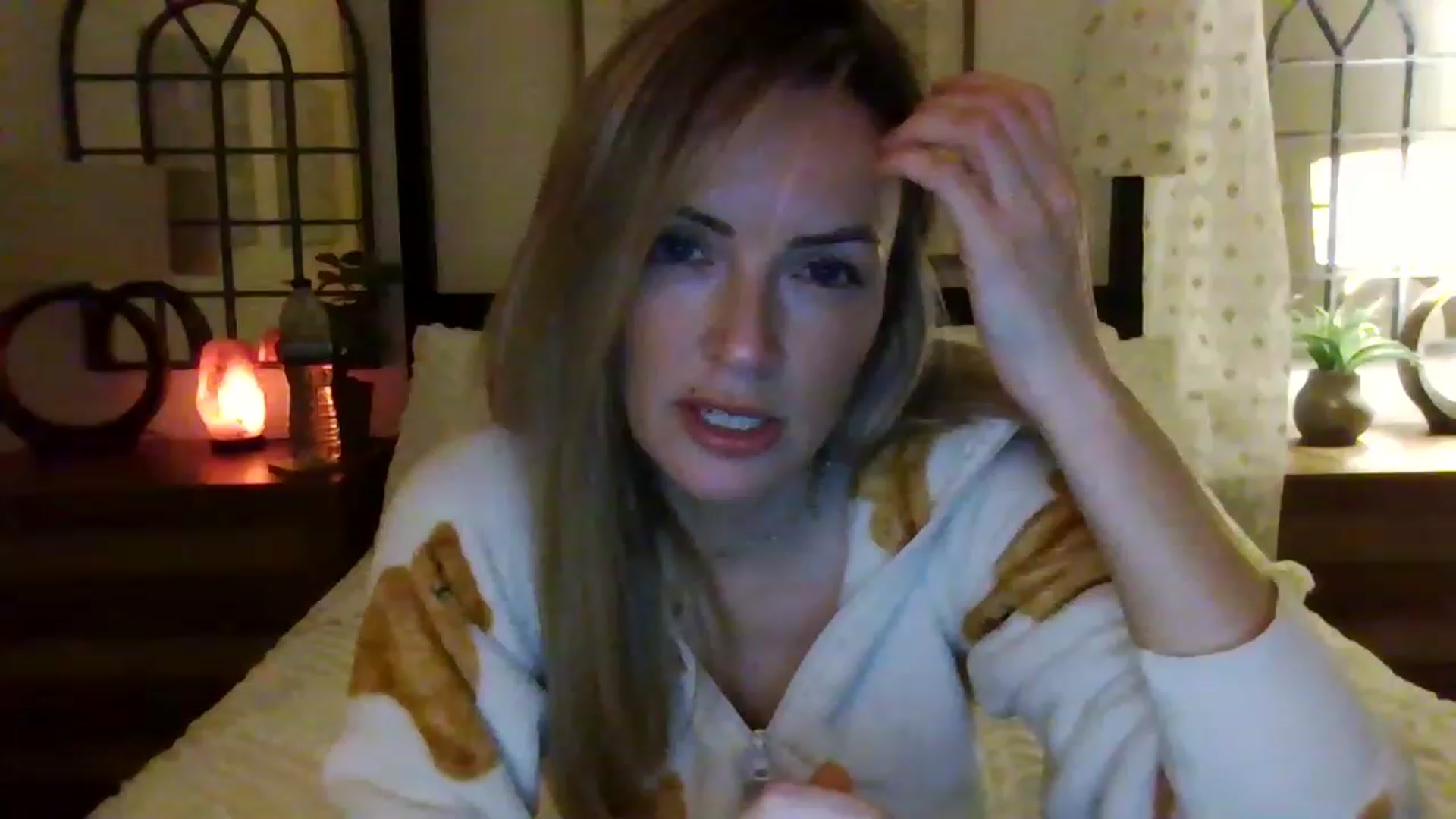 Gallery image thumbnail from Miz_Honey's myfreecams stream on, 08/17/2023, 22:51 image 5 of 20