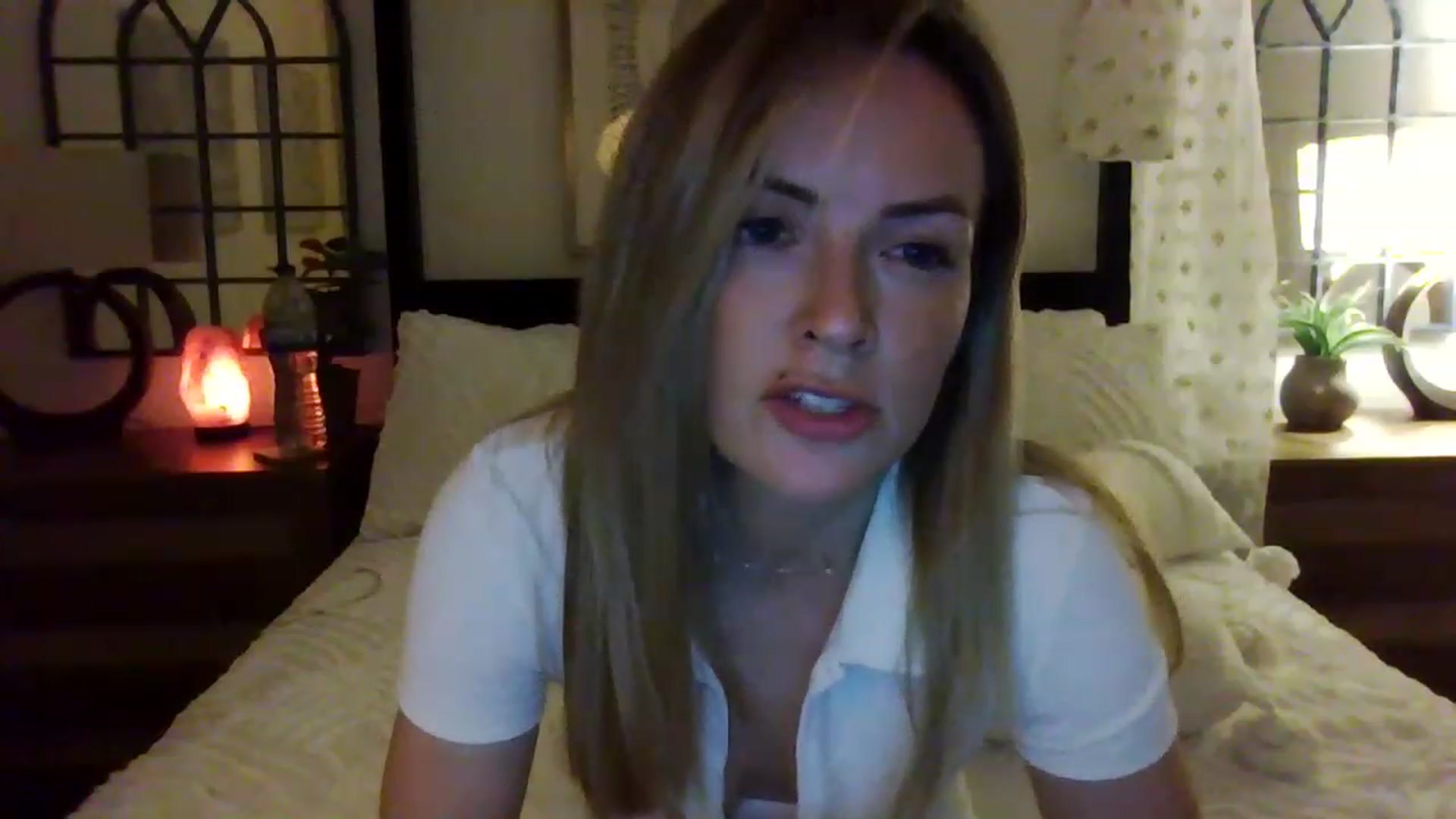 Gallery image thumbnail from Miz_Honey's myfreecams stream on, 08/17/2023, 22:51 image 19 of 20