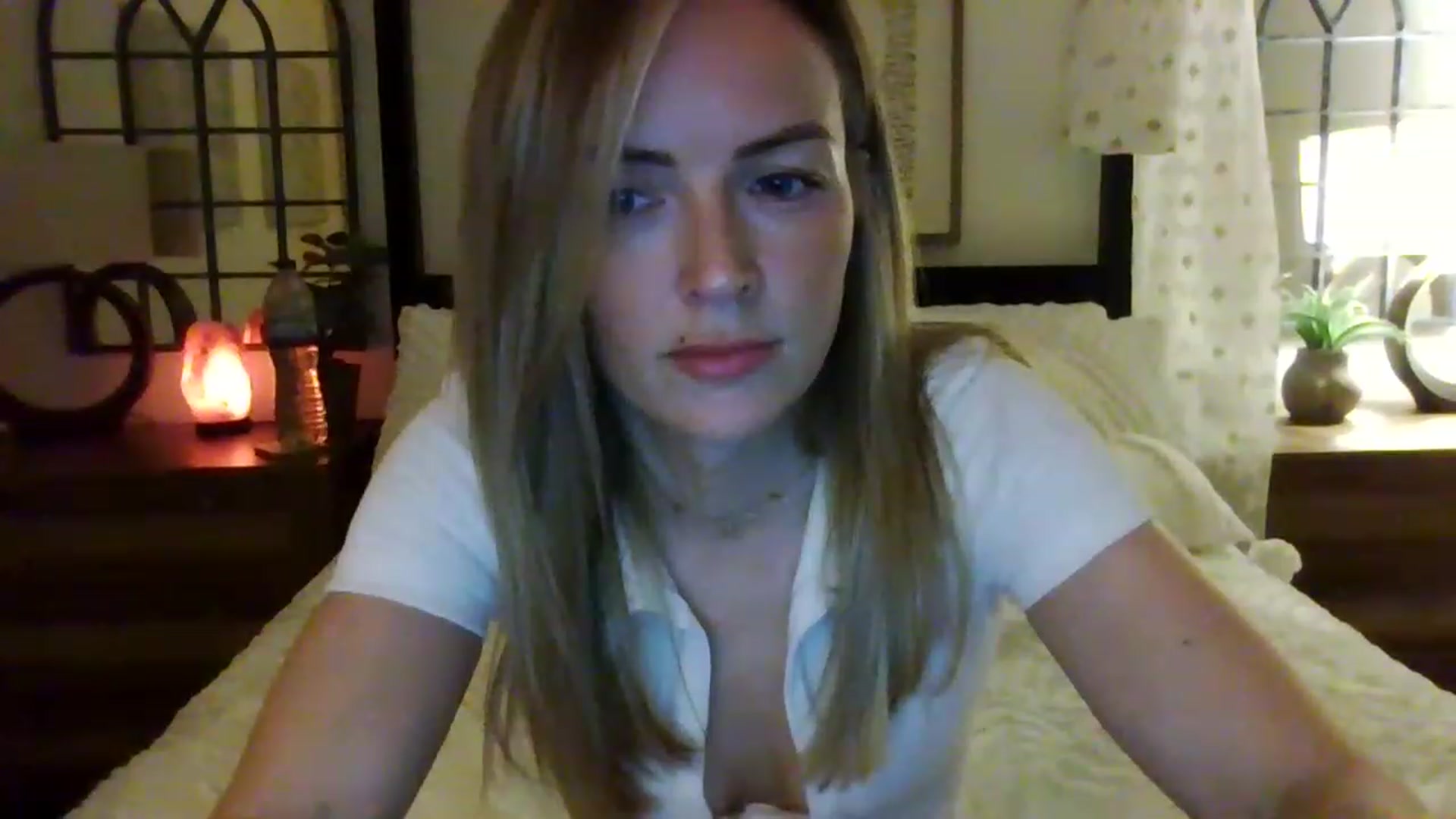 Gallery image thumbnail from Miz_Honey's myfreecams stream on, 08/17/2023, 22:51 image 12 of 20