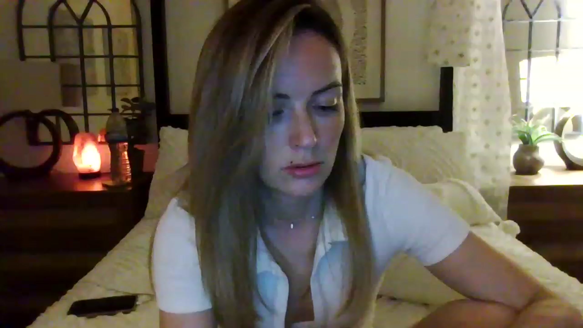 Gallery image thumbnail from Miz_Honey's myfreecams stream on, 08/17/2023, 23:32 image 8 of 20