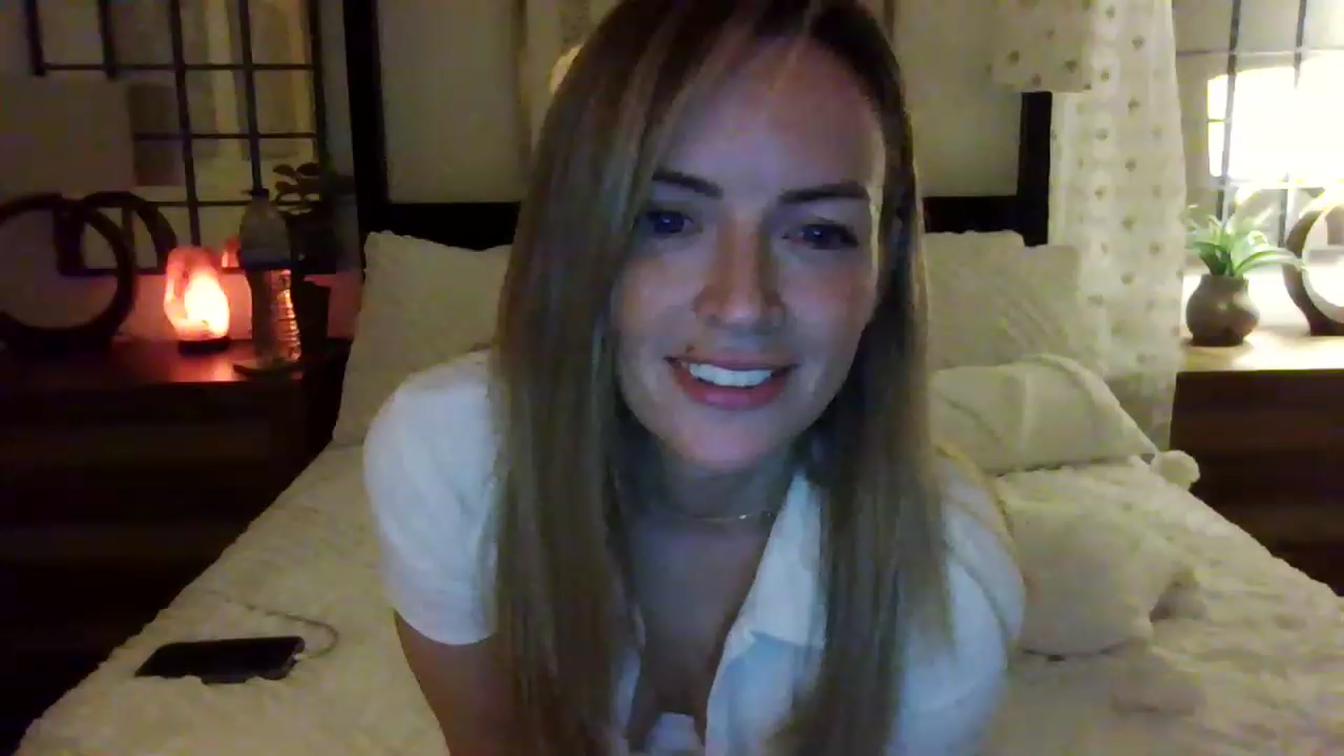 Gallery image thumbnail from Miz_Honey's myfreecams stream on, 08/17/2023, 23:32 image 14 of 20