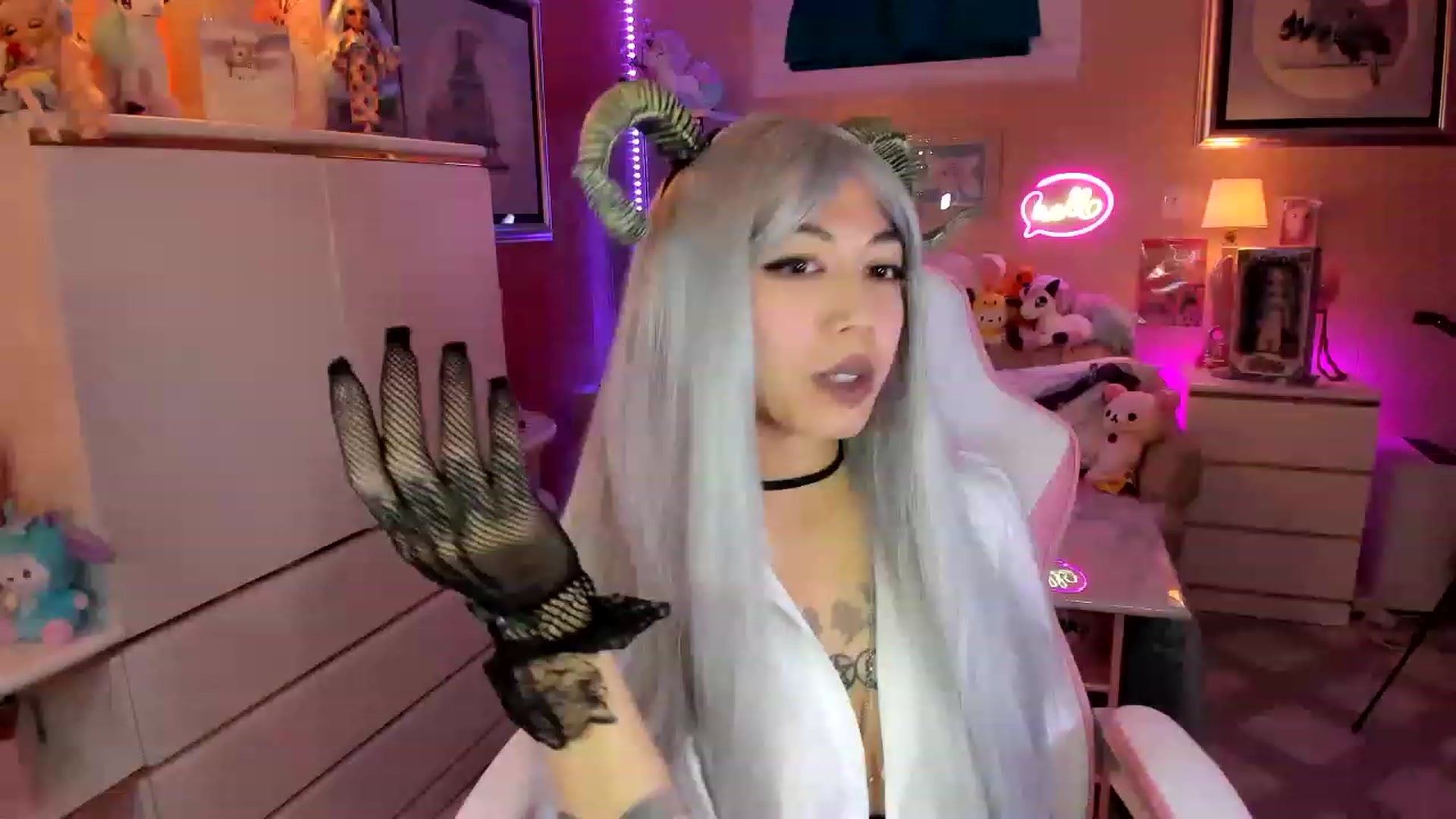 Gallery image thumbnail from MizuChan's myfreecams stream on, 12/05/2022, 08:56 image 5 of 20
