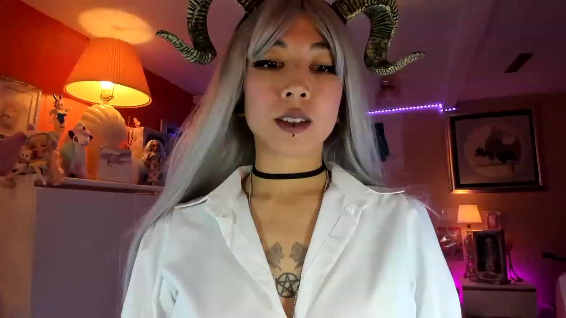 Gallery image thumbnail from MizuChan's myfreecams stream on, 12/05/2022, 08:56 image 18 of 20