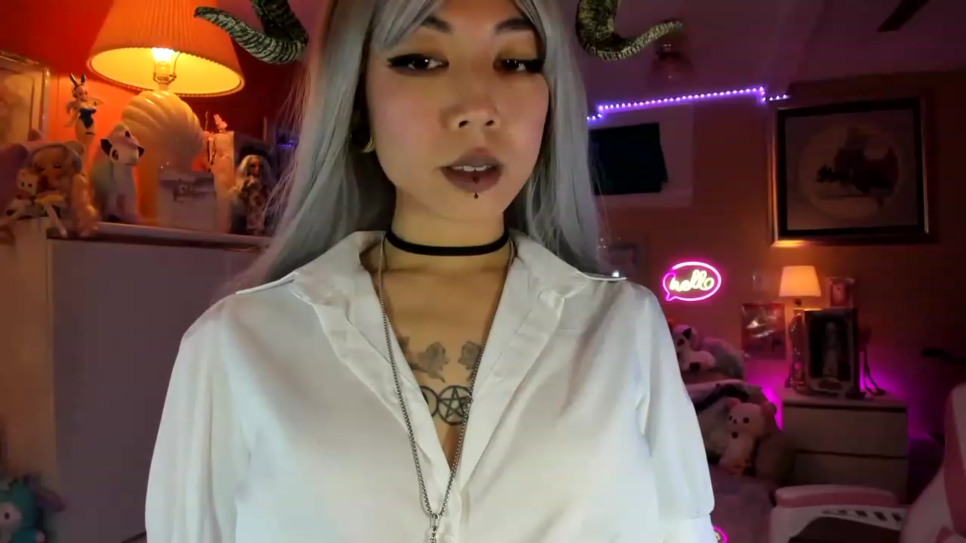 Gallery image thumbnail from MizuChan's myfreecams stream on, 12/05/2022, 08:56 image 14 of 20