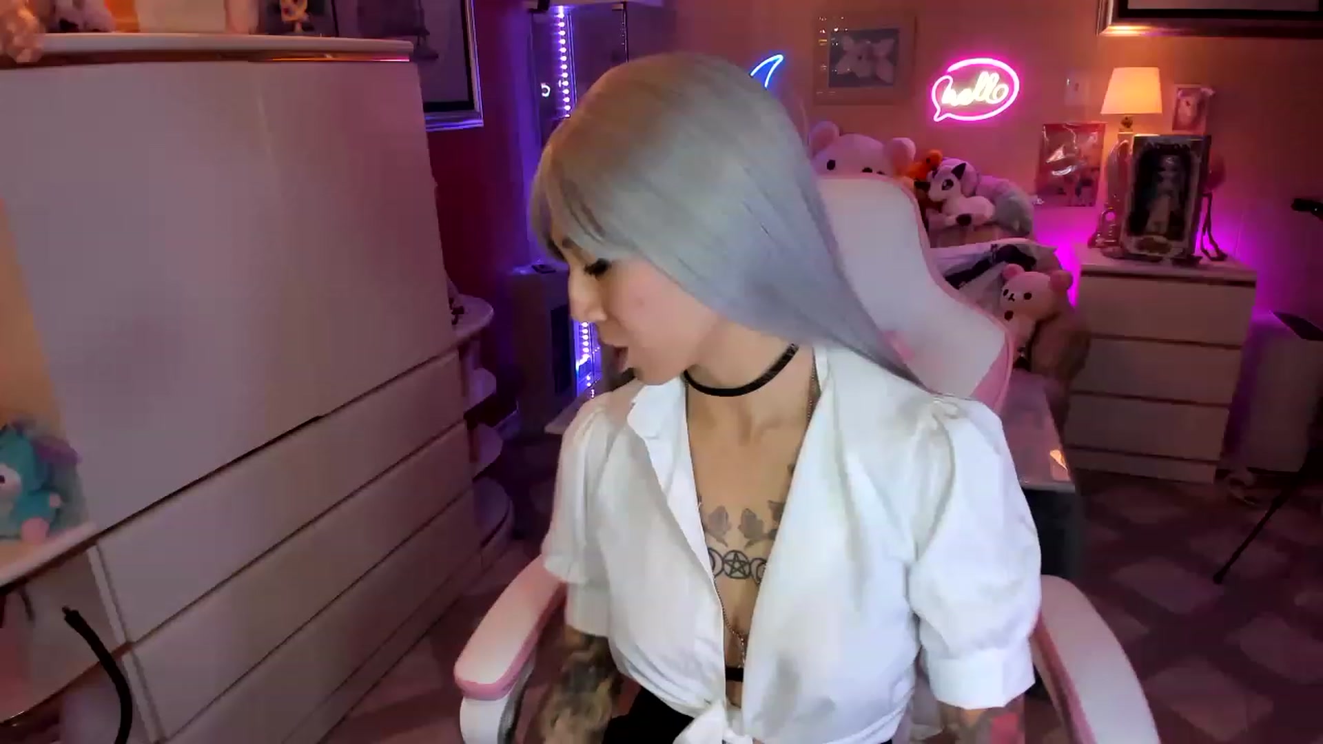 Gallery image thumbnail from MizuChan's myfreecams stream on, 12/05/2022, 08:56 image 2 of 20