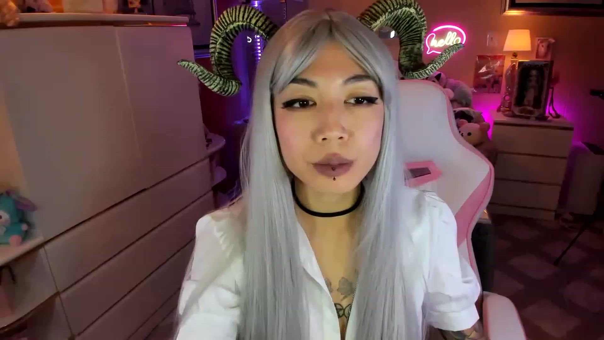 Gallery image thumbnail from MizuChan's myfreecams stream on, 12/05/2022, 08:56 image 4 of 20