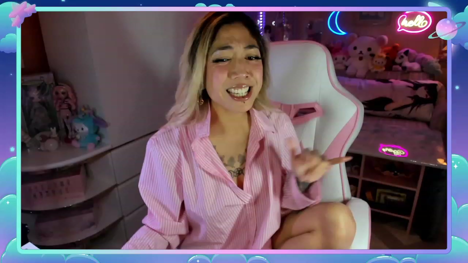 Gallery image thumbnail from MizuChan's myfreecams stream on, 12/09/2022, 08:53 image 13 of 20