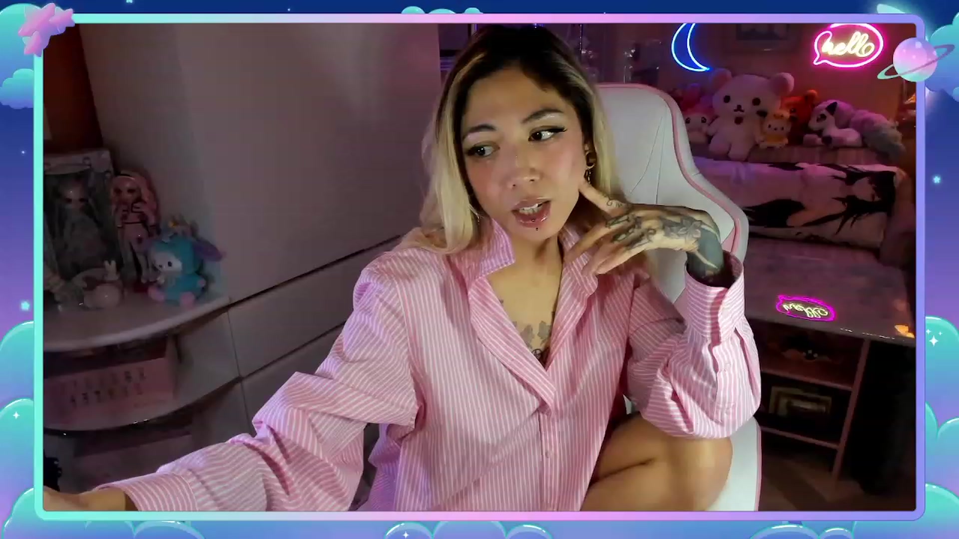 Gallery image thumbnail from MizuChan's myfreecams stream on, 12/09/2022, 08:53 image 18 of 20