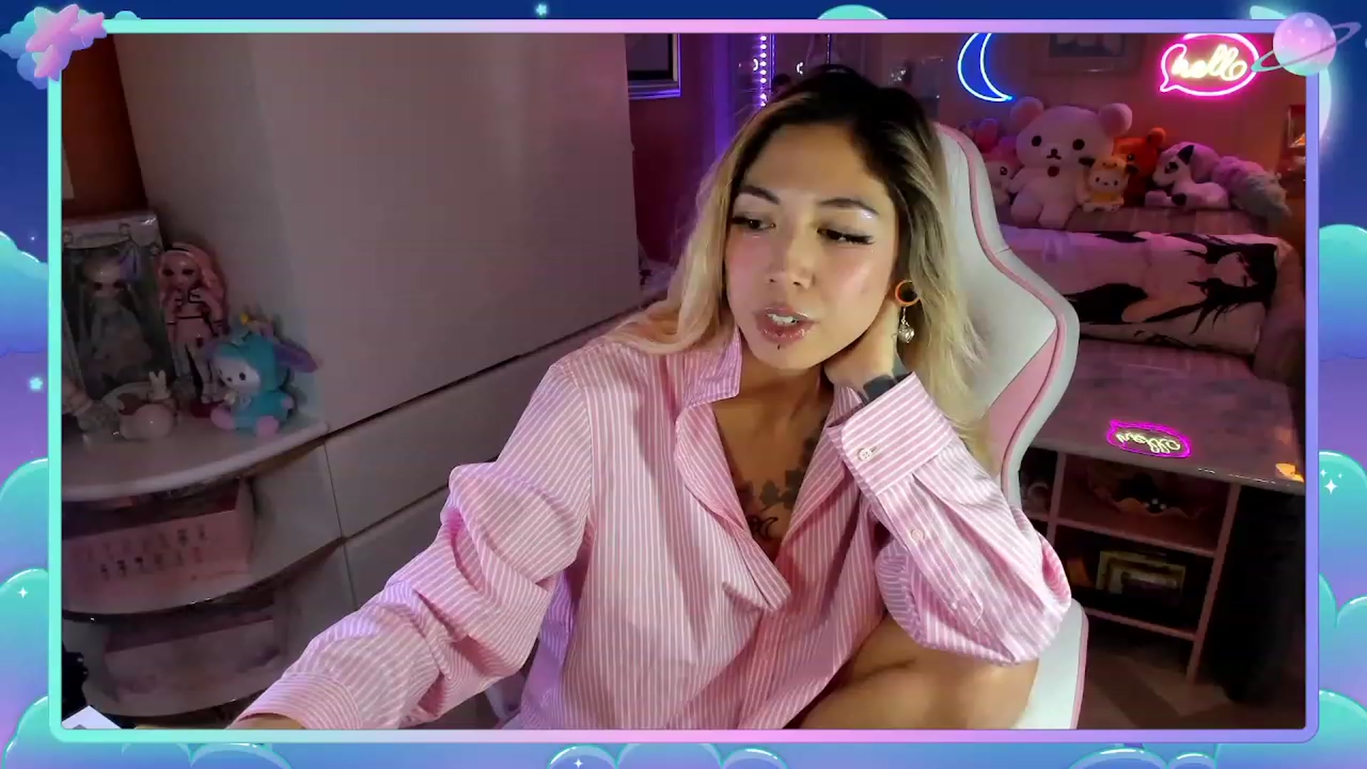 Gallery image thumbnail from MizuChan's myfreecams stream on, 12/09/2022, 08:53 image 15 of 20