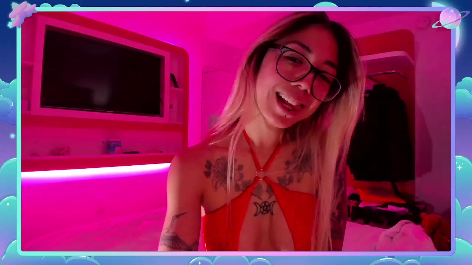 Gallery image thumbnail from MizuChan's myfreecams stream on, 01/01/2023, 08:42 image 1 of 20