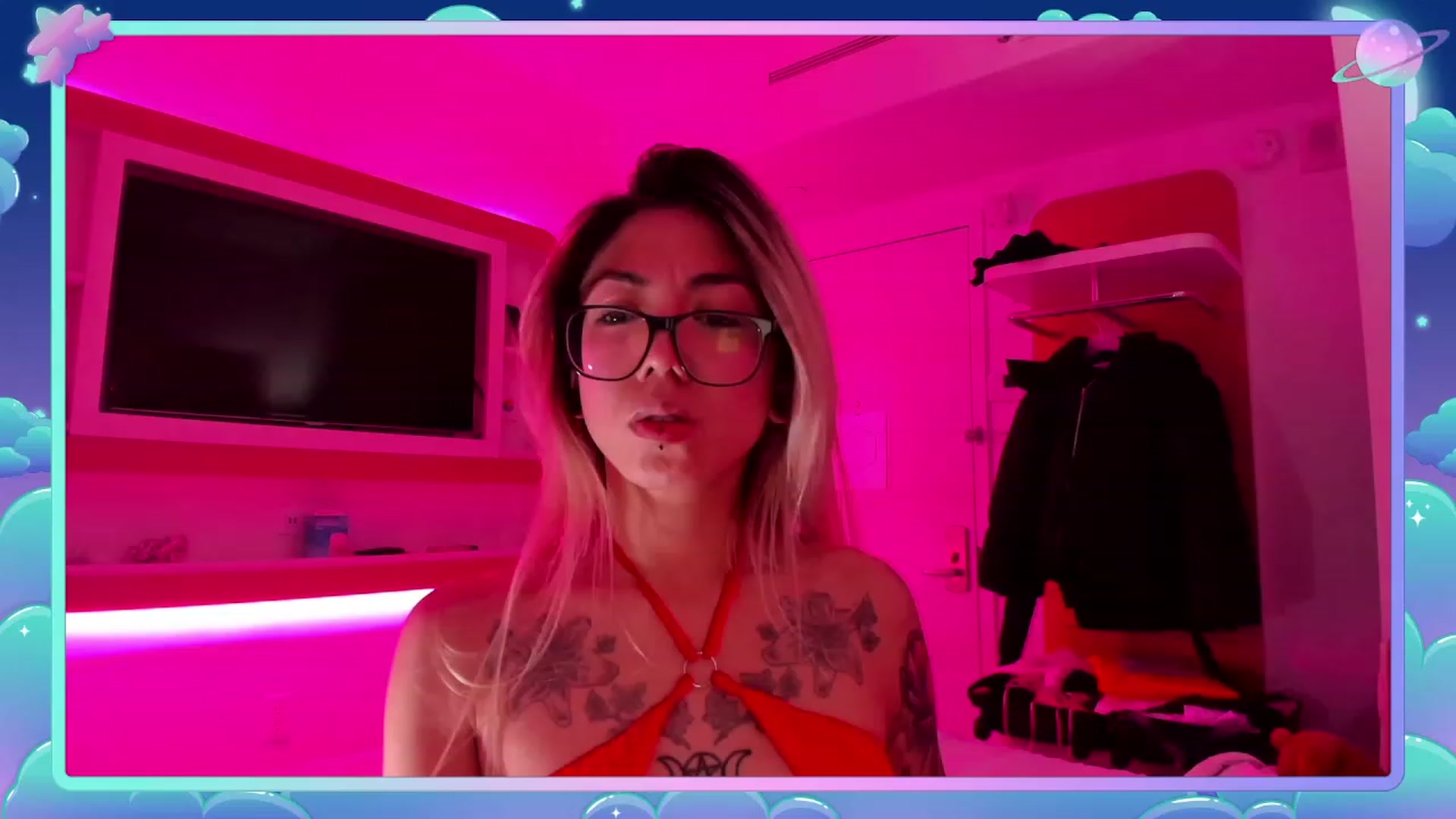 Gallery image thumbnail from MizuChan's myfreecams stream on, 01/01/2023, 09:27 image 6 of 20
