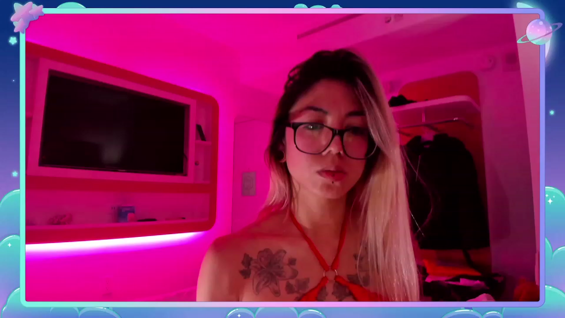 Gallery image thumbnail from MizuChan's myfreecams stream on, 01/01/2023, 09:27 image 18 of 20