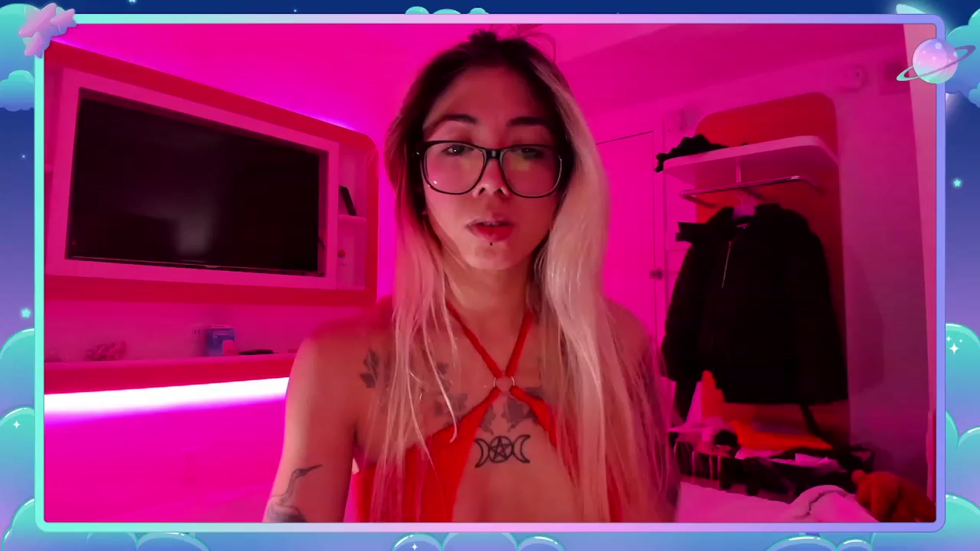 Gallery image thumbnail from MizuChan's myfreecams stream on, 01/01/2023, 09:27 image 9 of 20