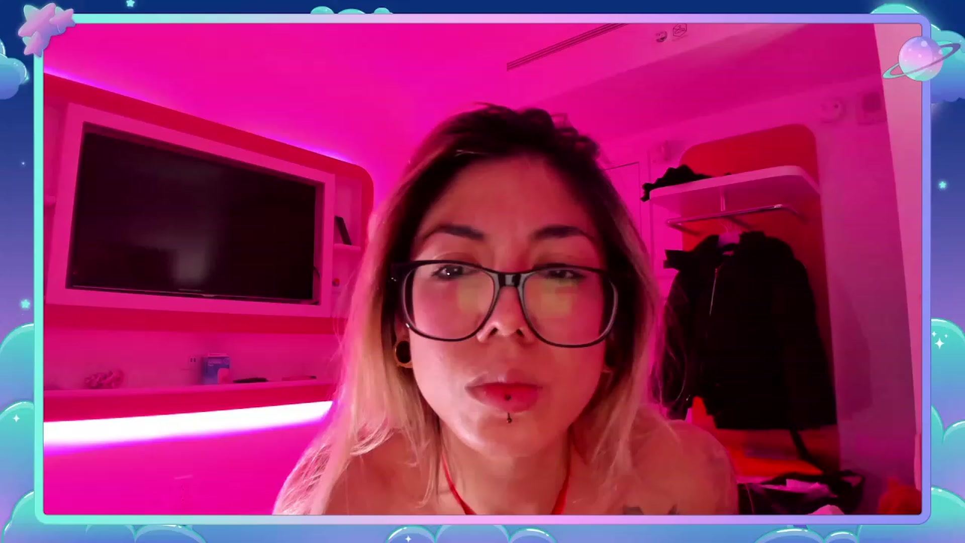 Gallery image thumbnail from MizuChan's myfreecams stream on, 01/01/2023, 09:27 image 20 of 20