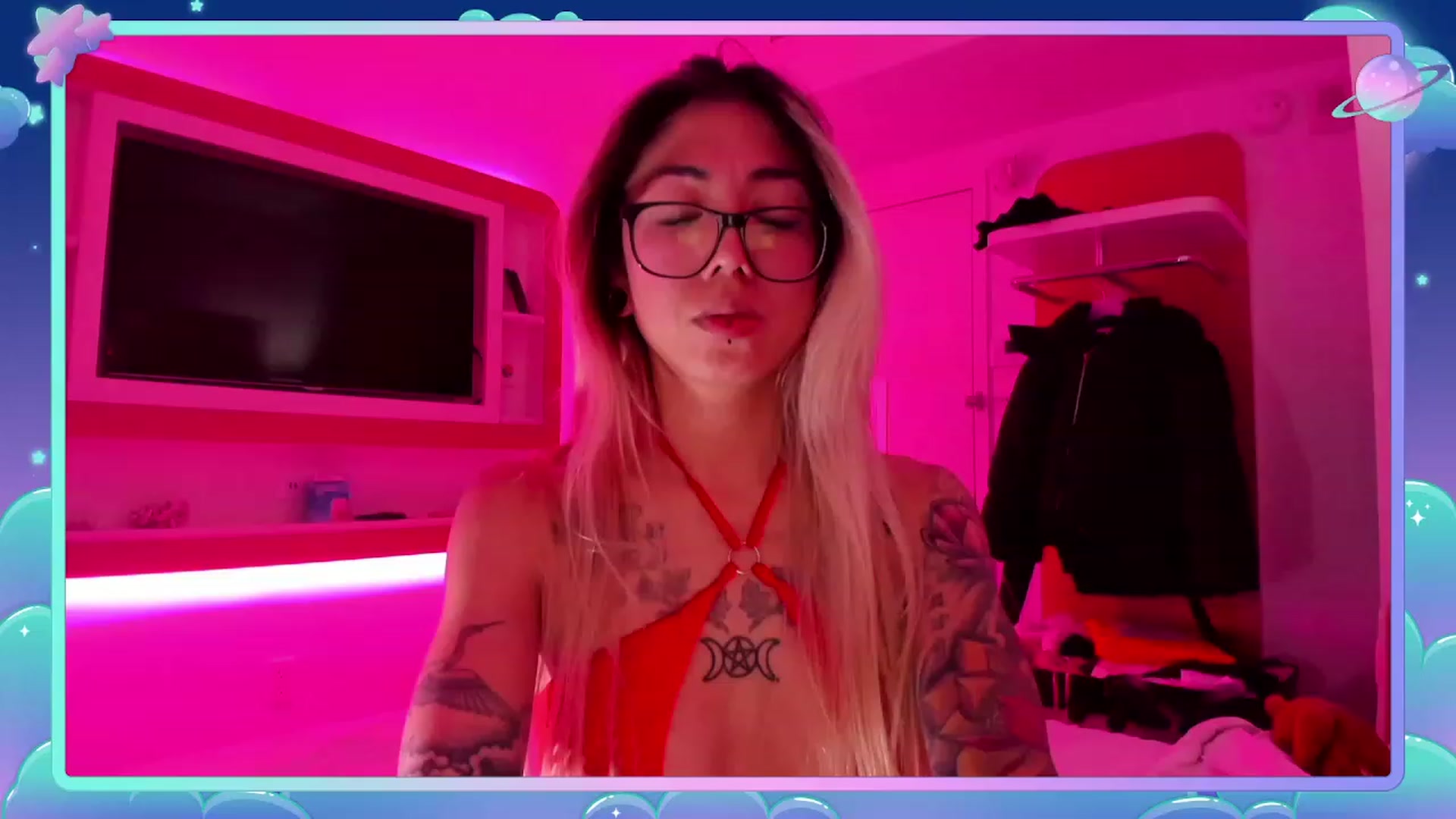 Gallery image thumbnail from MizuChan's myfreecams stream on, 01/01/2023, 09:27 image 10 of 20