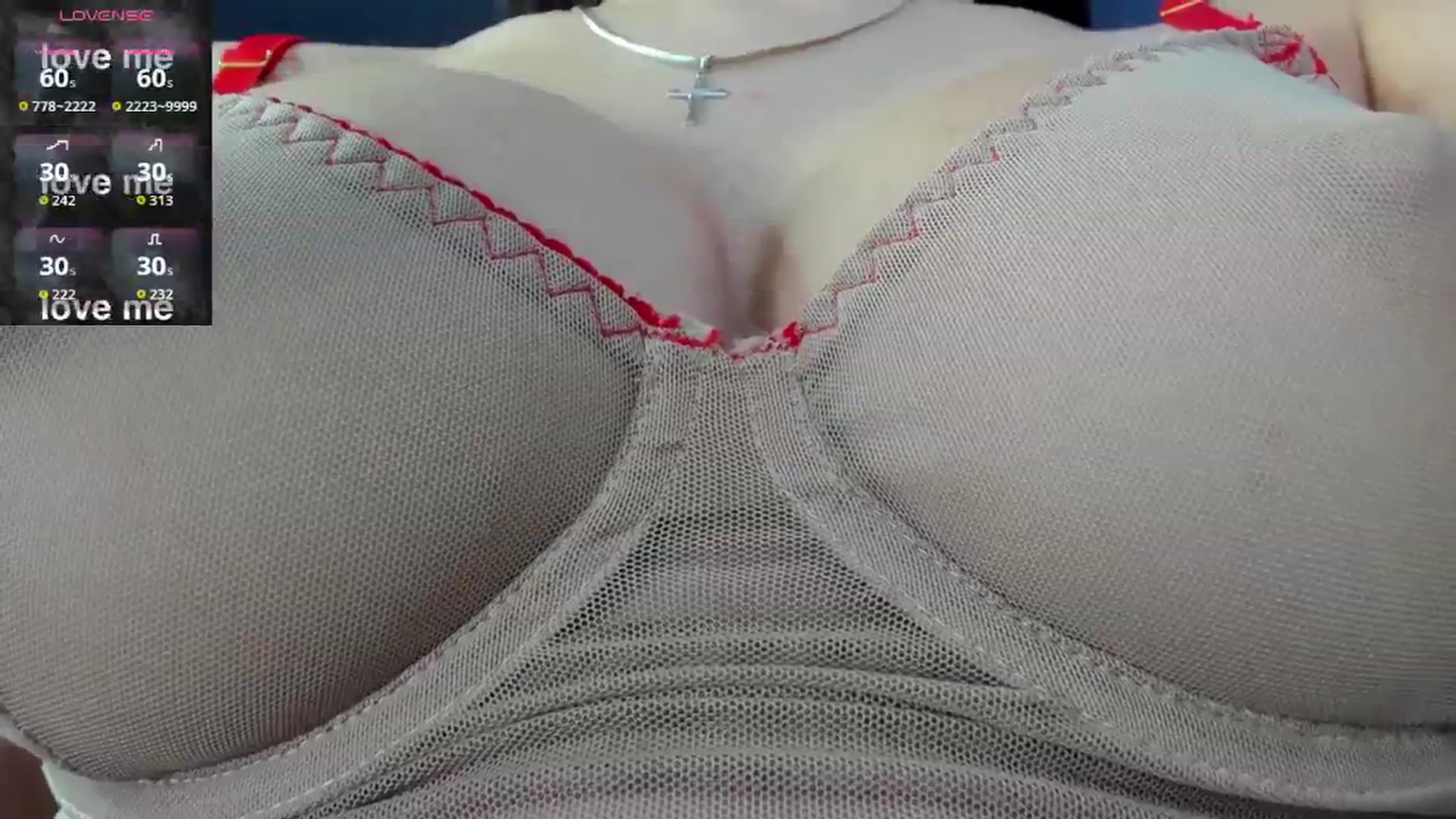 Gallery image thumbnail from MmmK_'s myfreecams stream on, 10/07/2025, 15:38 image 17 of 20