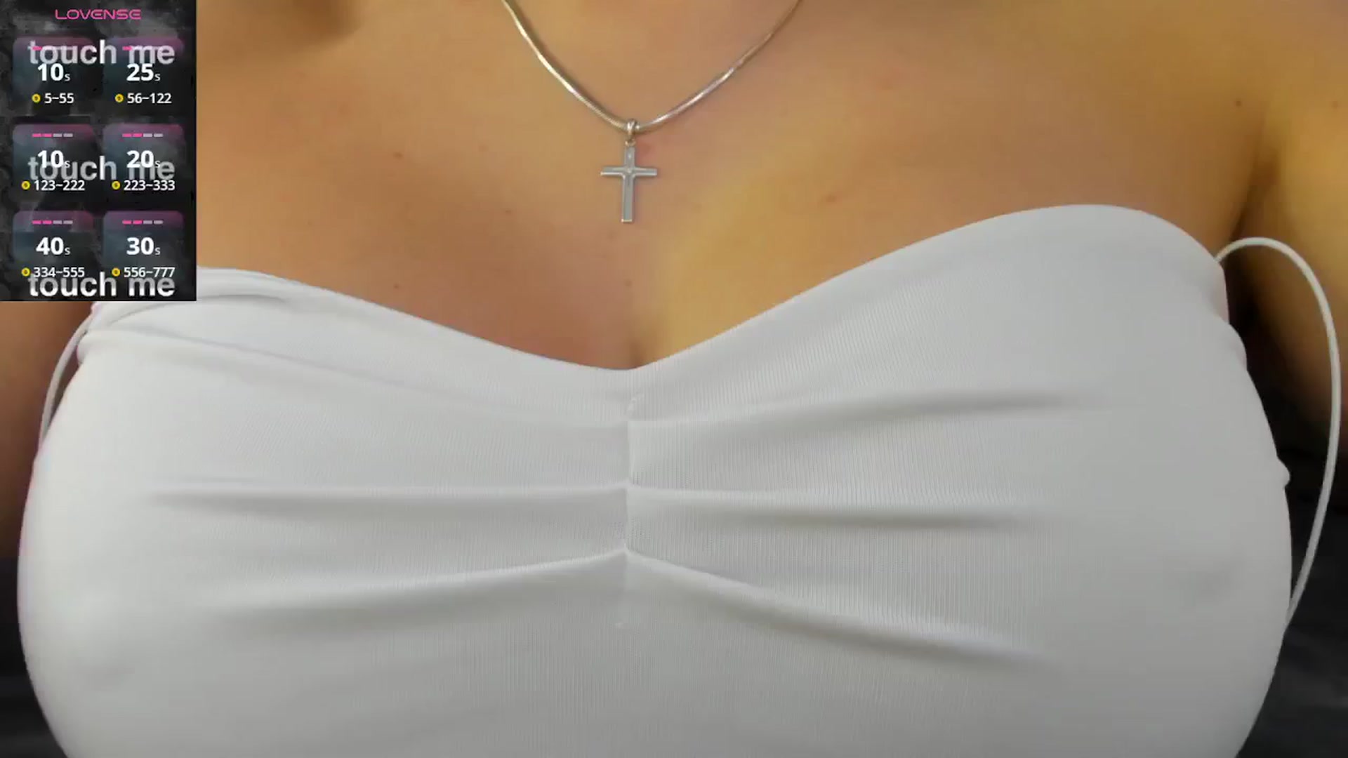 Gallery image thumbnail from MmmK_'s myfreecams stream on, 10/08/2025, 20:10 image 3 of 20