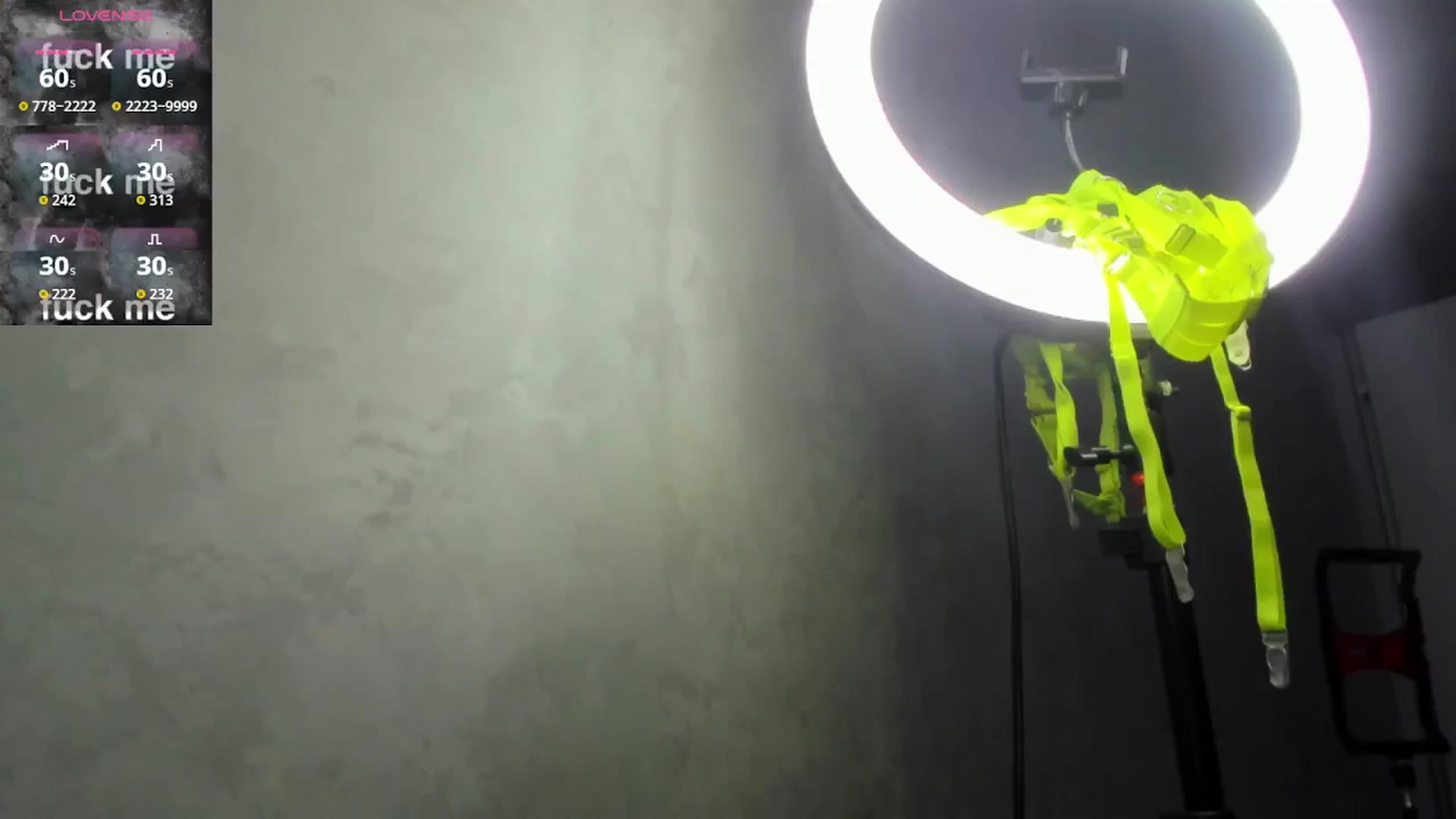 Gallery image thumbnail from MmmK_'s myfreecams stream on, 10/08/2025, 20:10 image 18 of 20