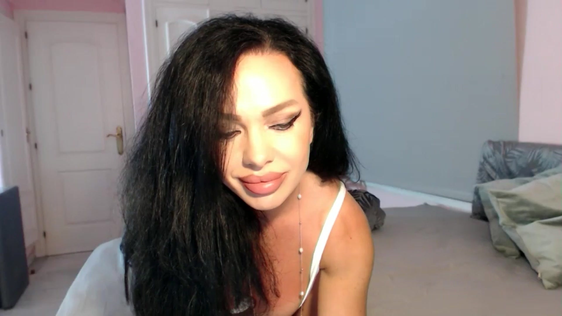 Gallery image thumbnail from Mmmgirl's myfreecams stream on, 05/11/2025, 23:32 image 20 of 20