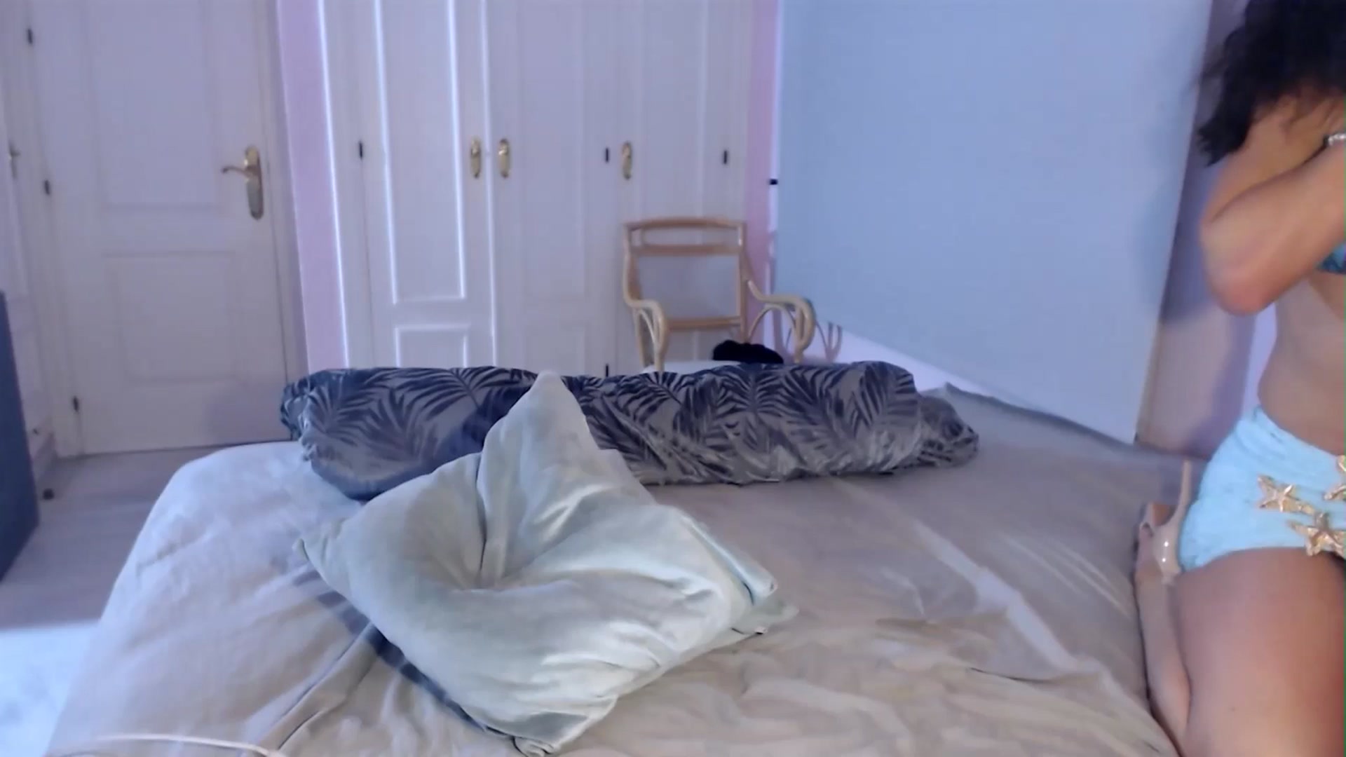 Gallery image thumbnail from Mmmgirl's myfreecams stream on, 08/23/2025, 23:38 image 1 of 20
