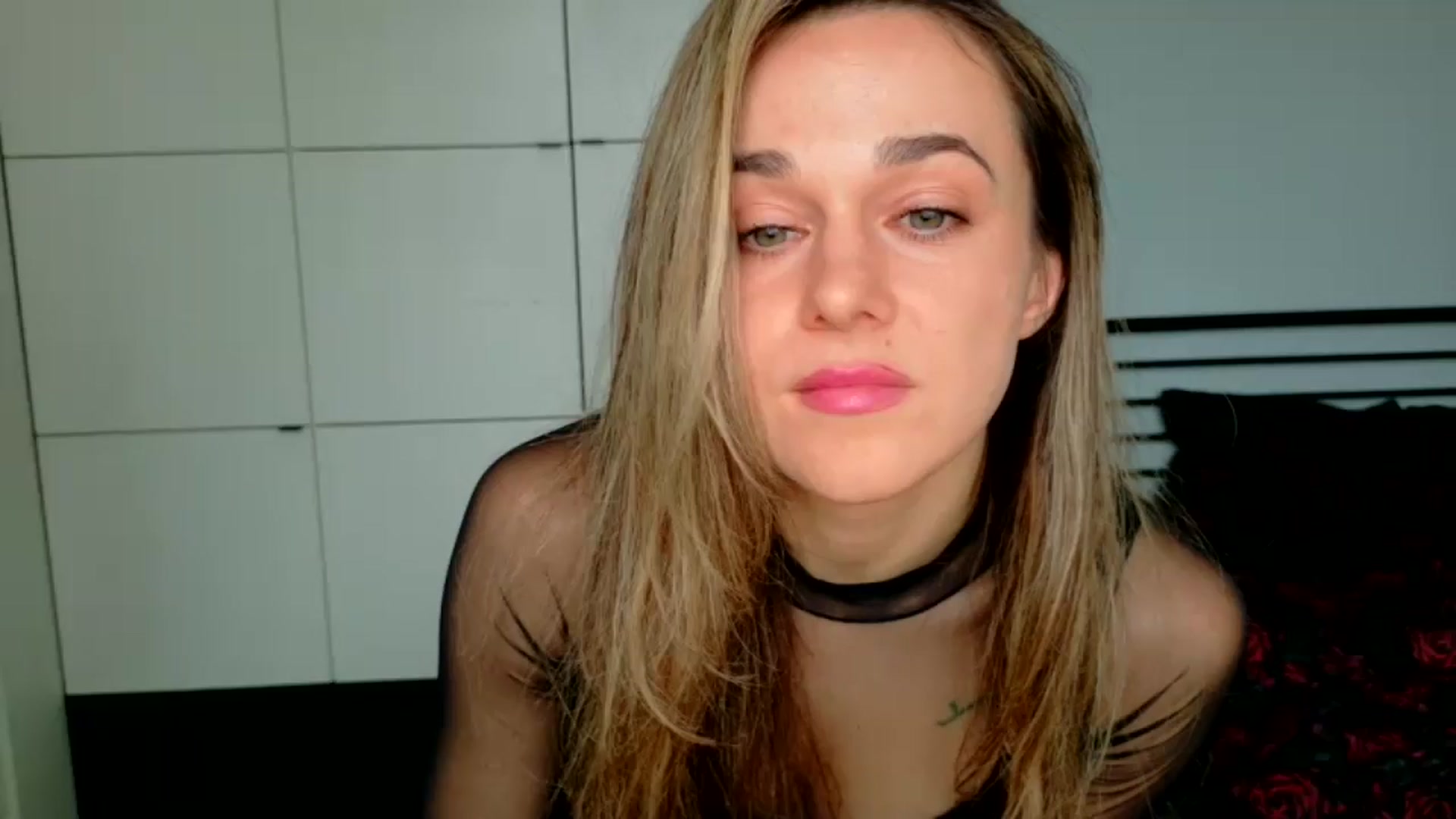 Gallery image thumbnail from Mmminnie's myfreecams stream on, 04/03/2026, 15:15 image 11 of 20