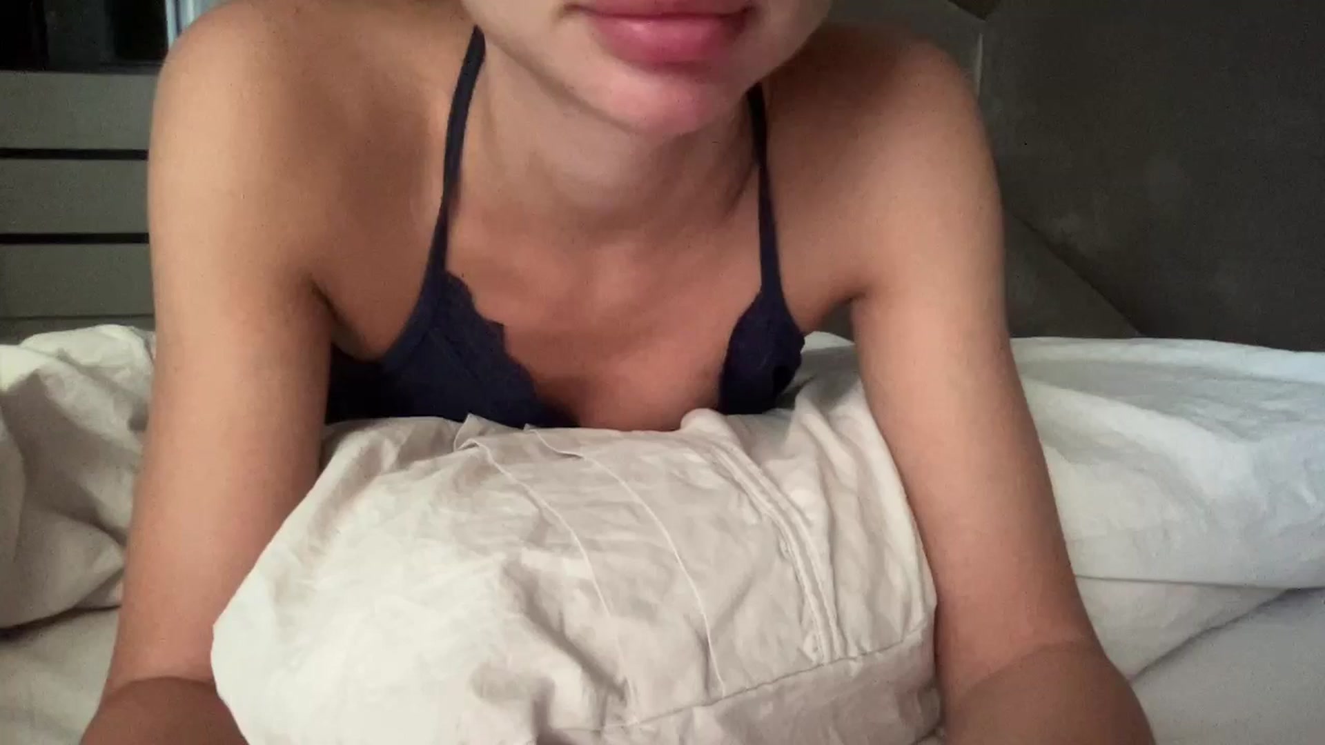 Gallery image thumbnail from Mmmmmarie's myfreecams stream on, 07/14/2024, 10:11 image 2 of 20