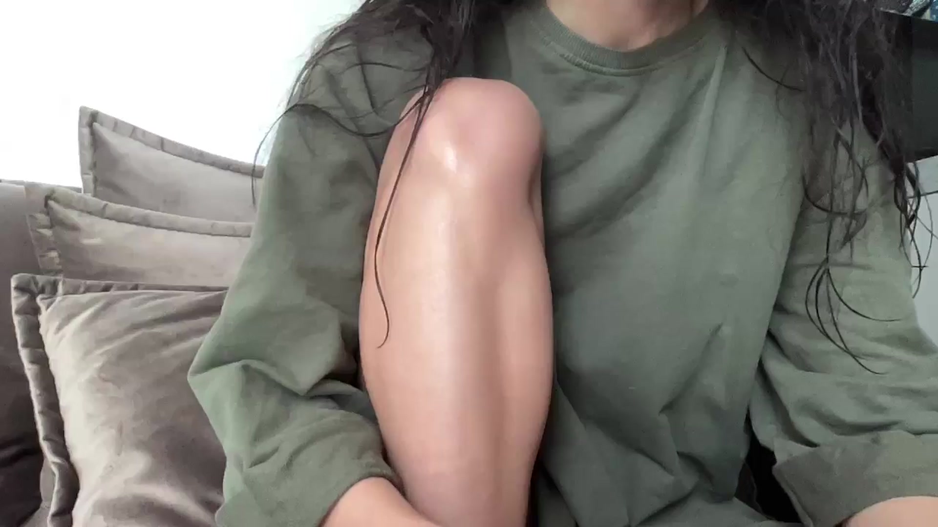 Gallery image thumbnail from Mmmmmarie's myfreecams stream on, 05/31/2025, 12:20 image 14 of 20