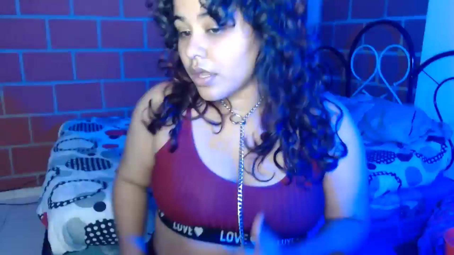 Gallery image thumbnail from Moanaa_sing's myfreecams stream on, 01/01/2025, 21:18 image 1 of 20