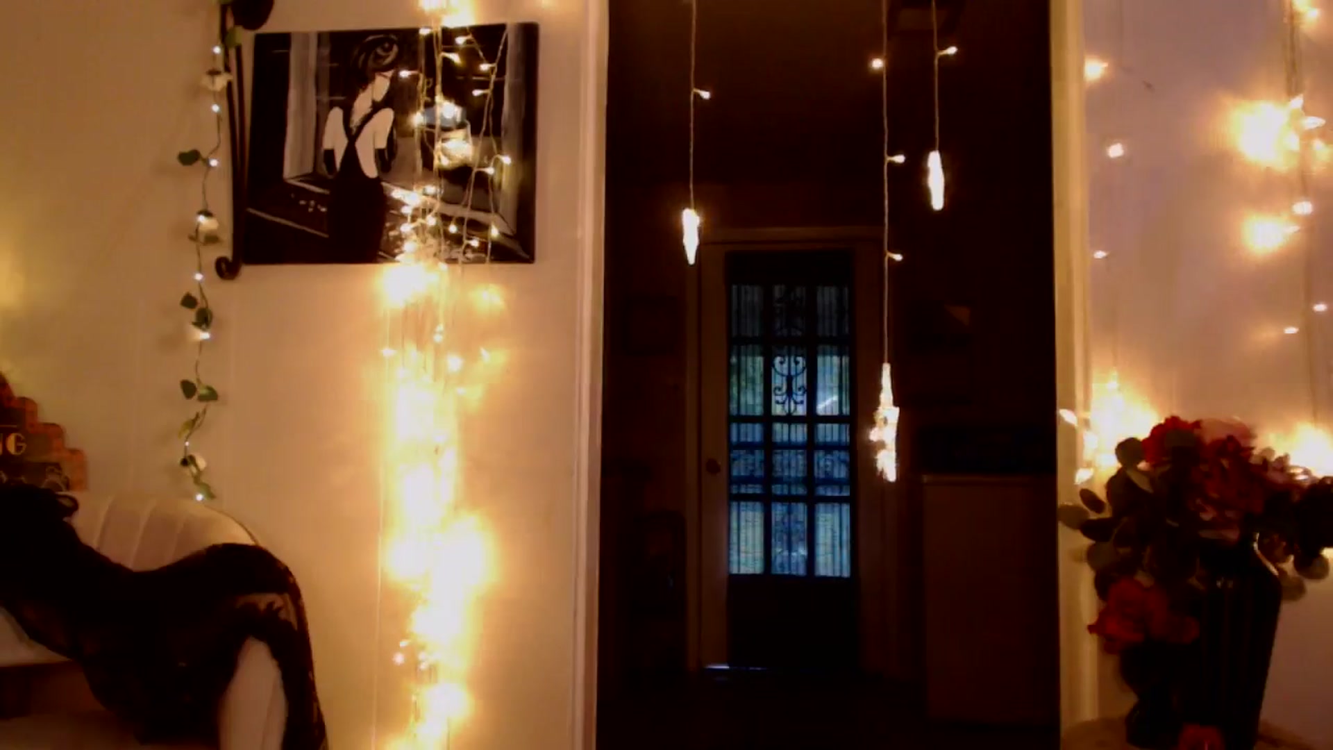 Gallery image thumbnail from MochaMona's myfreecams stream on, 06/24/2024, 11:44 image 11 of 20