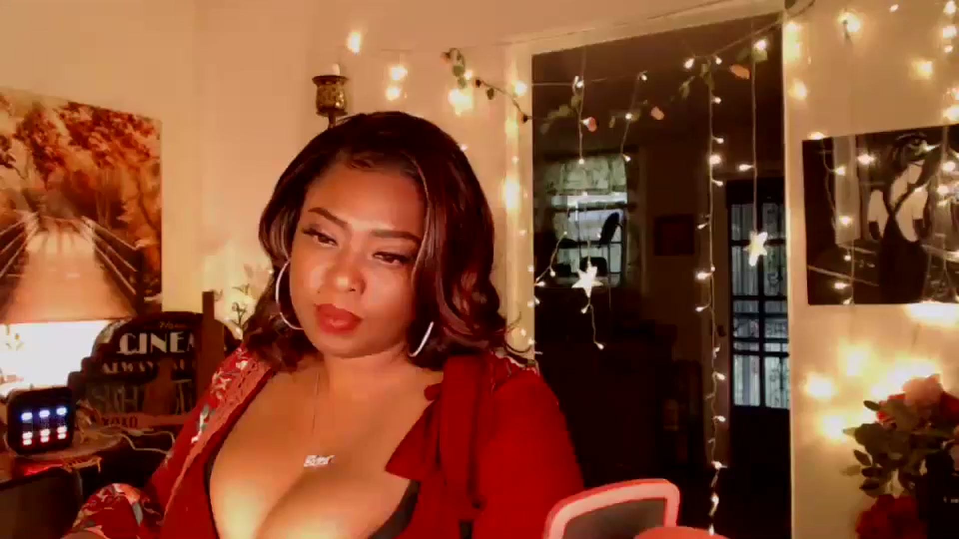 Gallery image thumbnail from MochaMona's myfreecams stream on, 08/05/2024, 12:02 image 19 of 20