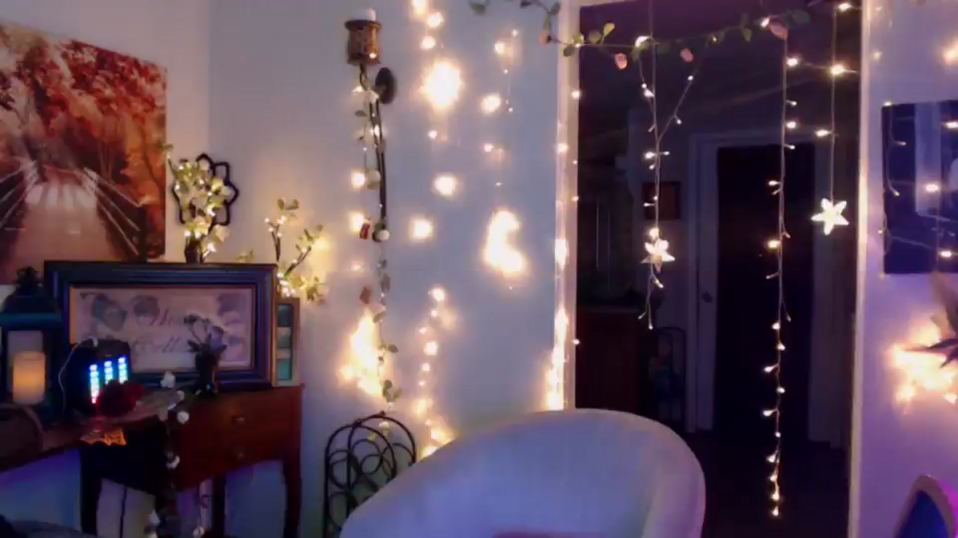 Gallery image thumbnail from MochaMona's myfreecams stream on, 10/01/2024, 09:22 image 8 of 20