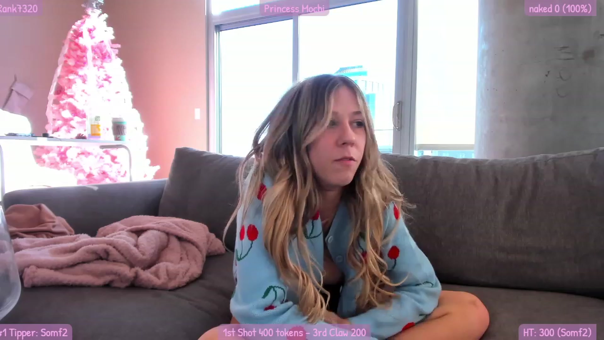 Gallery image thumbnail from Mochi's myfreecams stream on, 12/15/2022, 18:27 image 5 of 20