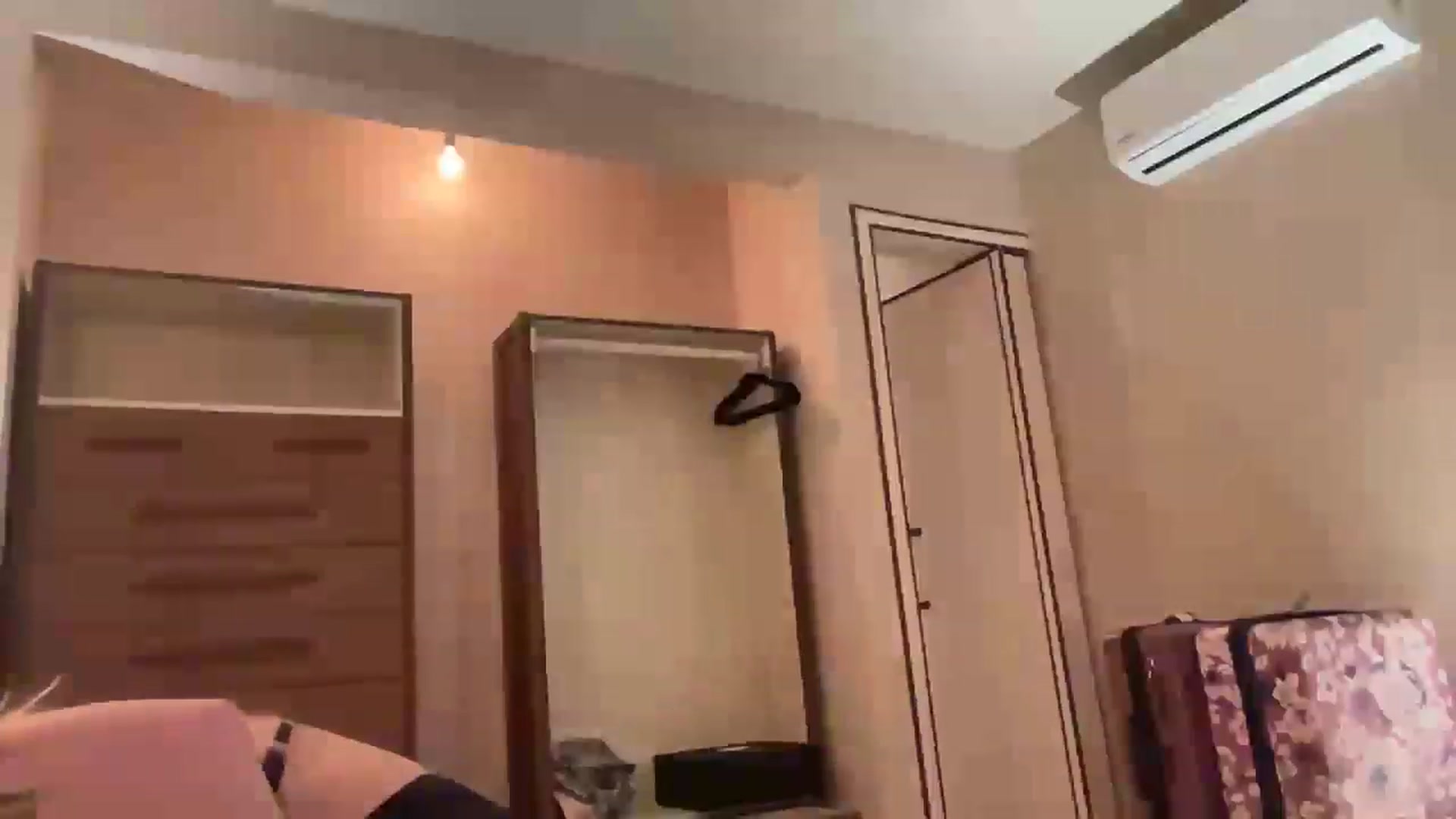 Gallery image thumbnail from Mochi's myfreecams stream on, 12/29/2022, 24:07 image 20 of 20