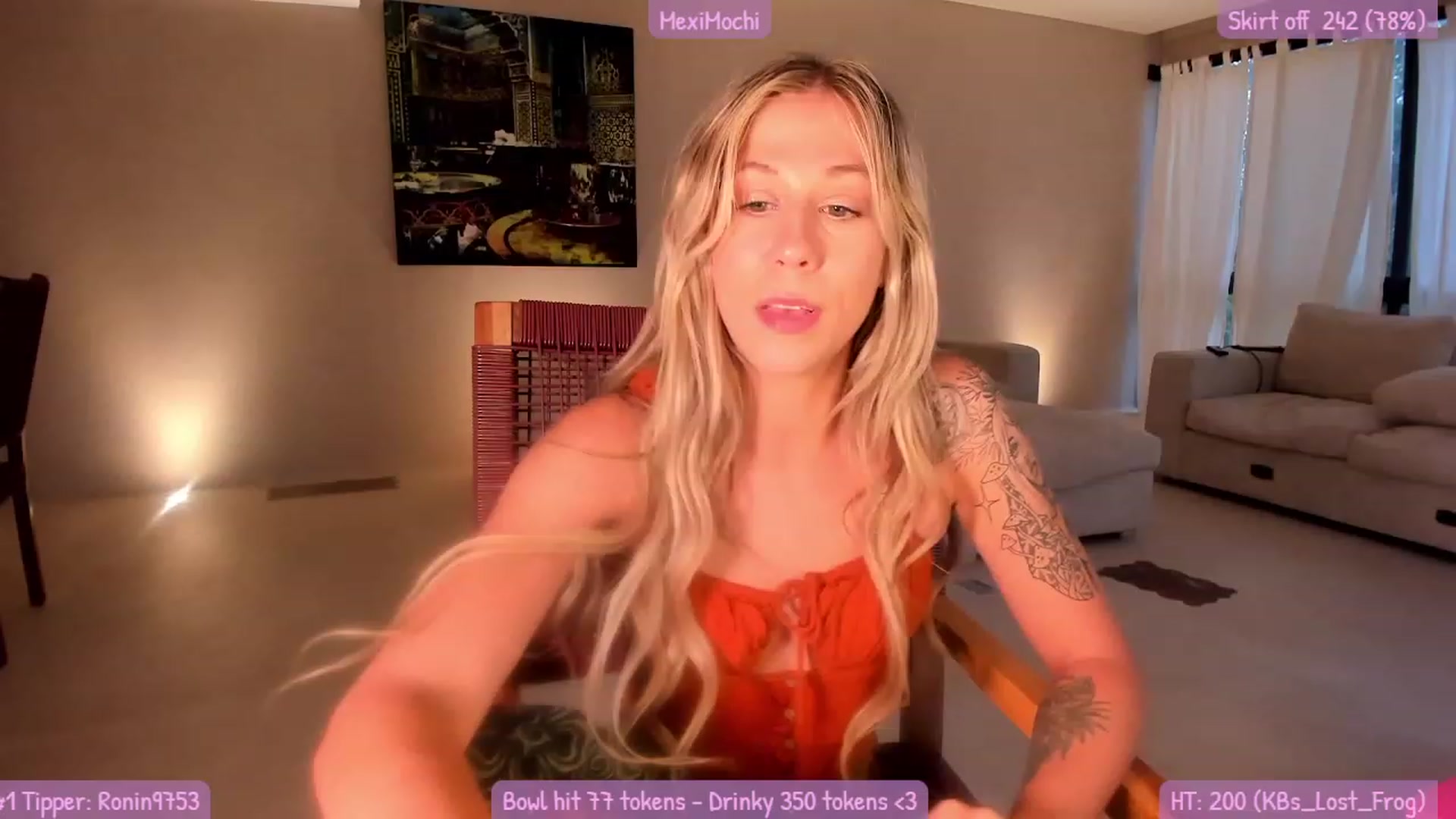Gallery image thumbnail from Mochi's myfreecams stream on, 02/02/2023, 24:24 image 7 of 20