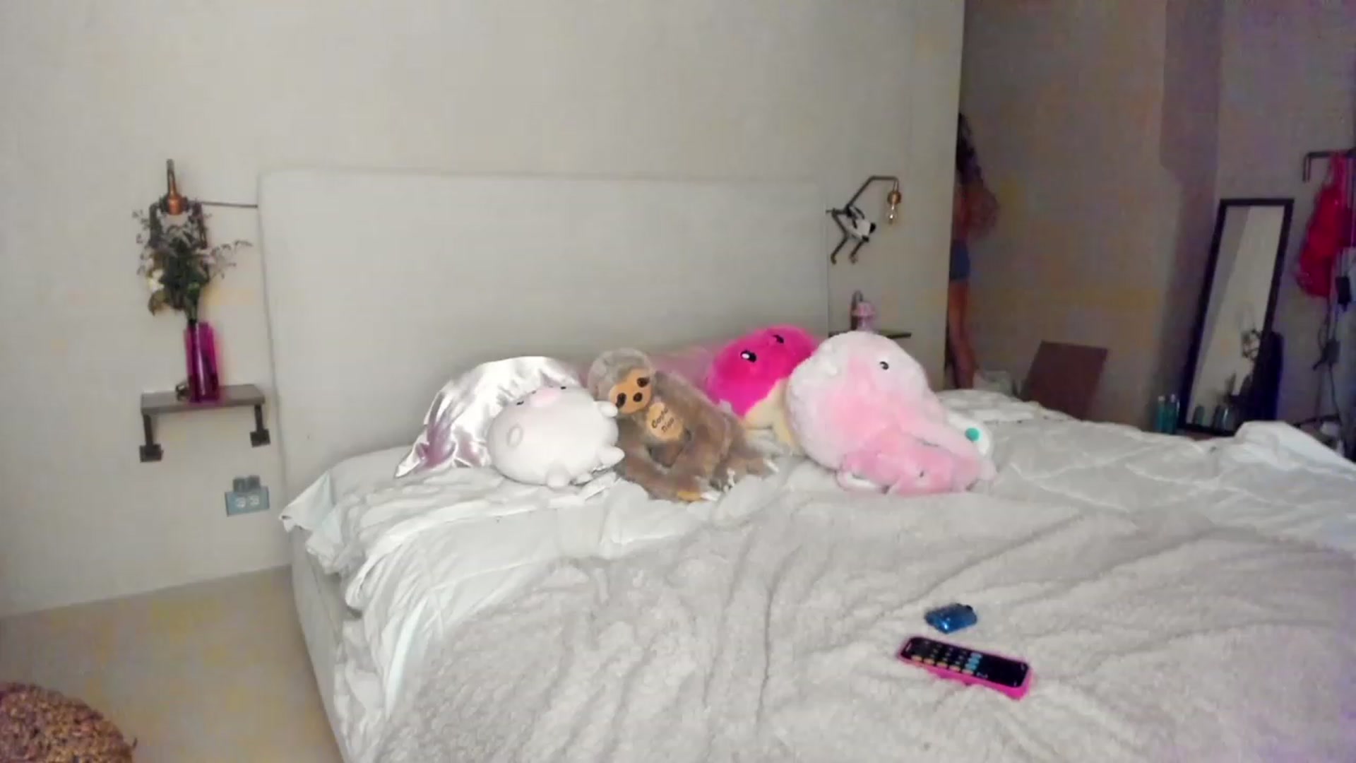 Gallery image thumbnail from Mochi's myfreecams stream on, 04/25/2023, 06:51 image 7 of 20