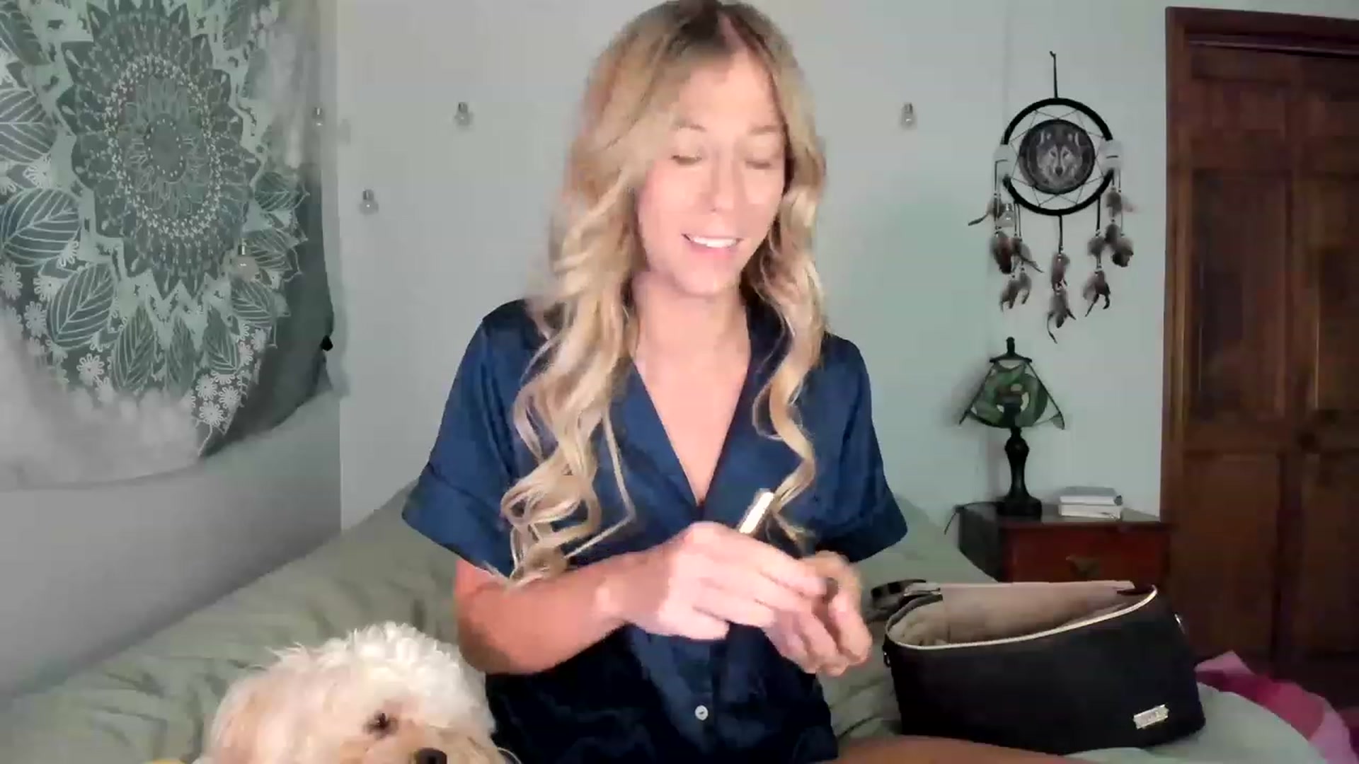 Gallery image thumbnail from Mochi's myfreecams stream on, 06/21/2023, 18:40 image 6 of 20