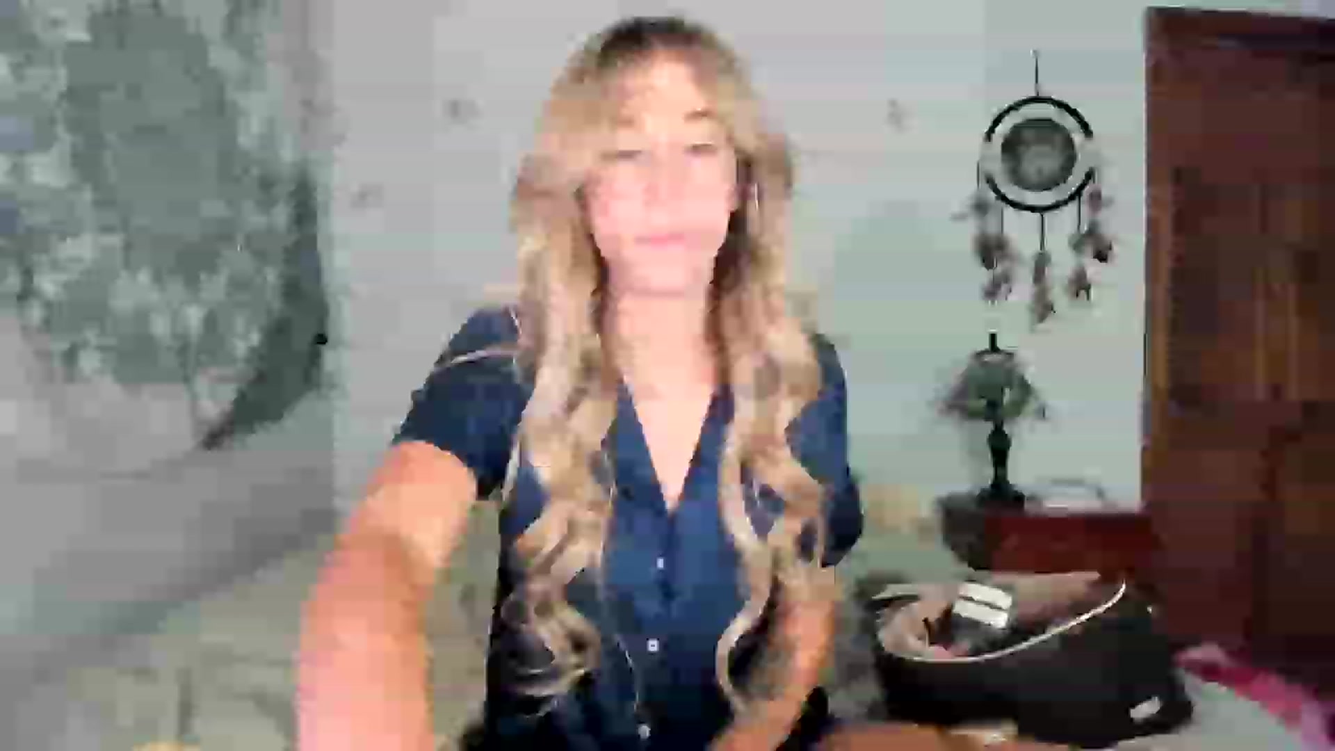 Gallery image thumbnail from Mochi's myfreecams stream on, 06/21/2023, 18:40 image 18 of 20