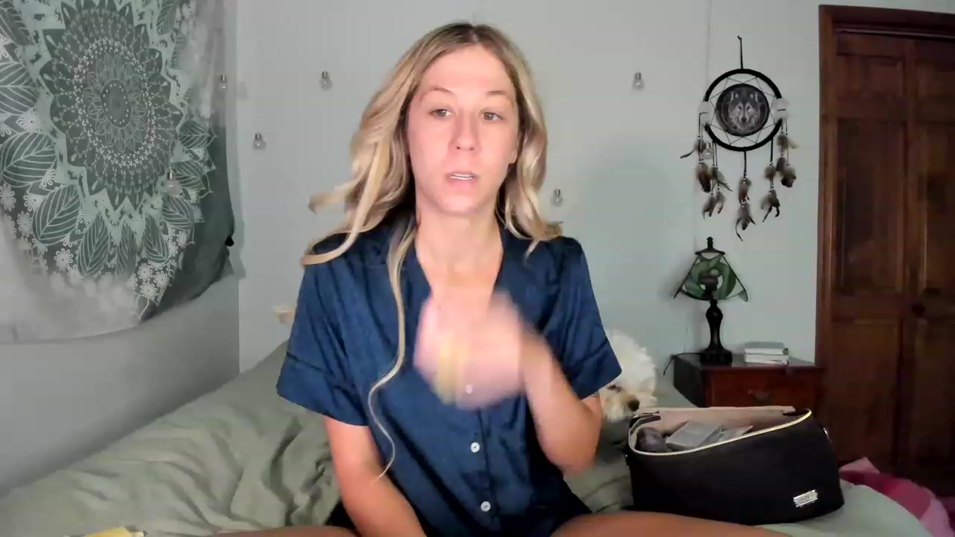 Gallery image thumbnail from Mochi's myfreecams stream on, 06/21/2023, 18:40 image 1 of 20