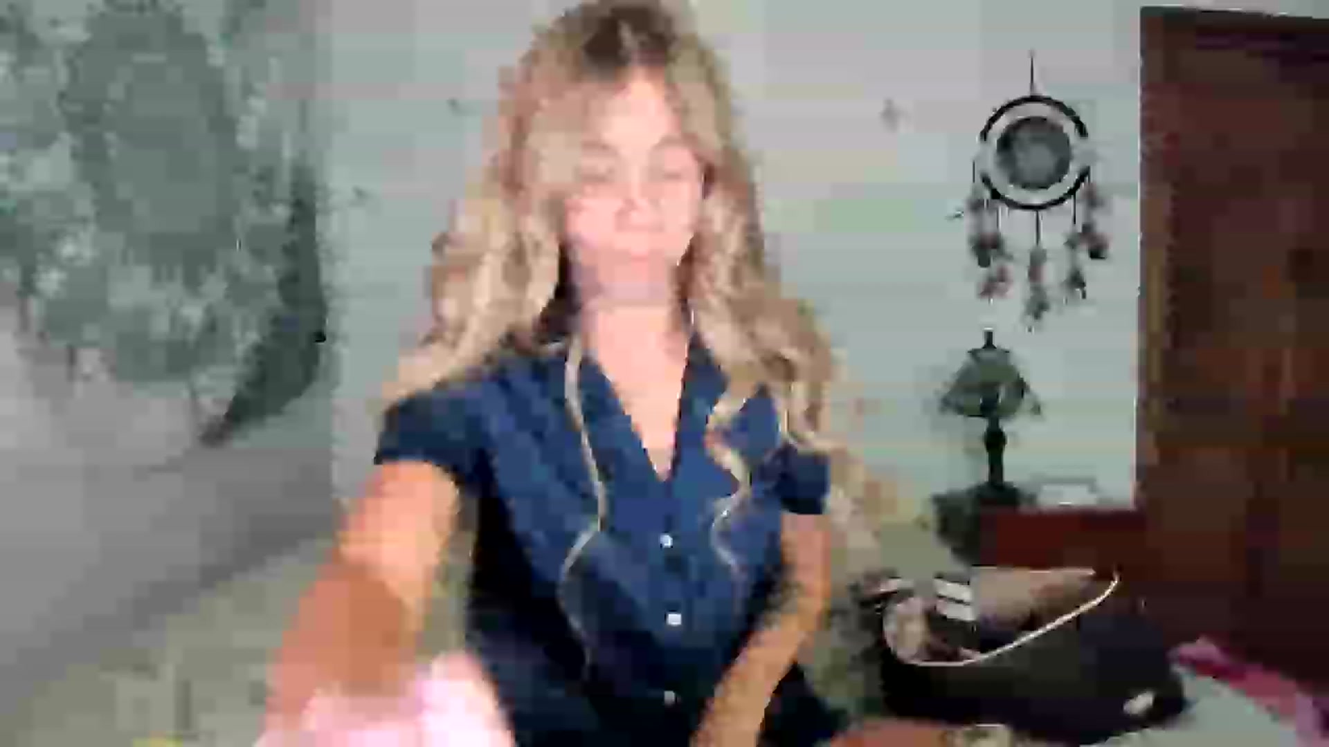 Gallery image thumbnail from Mochi's myfreecams stream on, 06/21/2023, 18:40 image 15 of 20