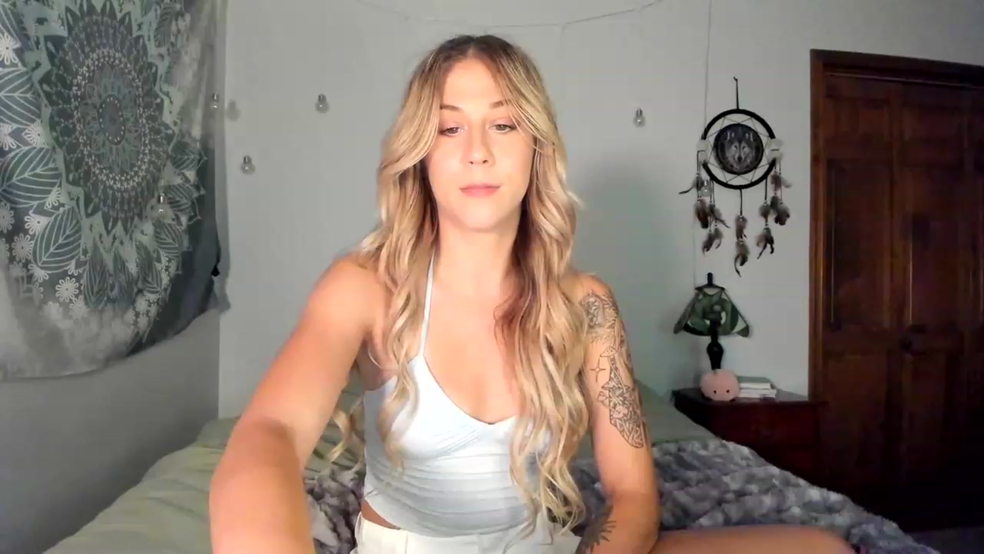 Gallery image thumbnail from Mochi's myfreecams stream on, 06/27/2023, 17:48 image 13 of 20