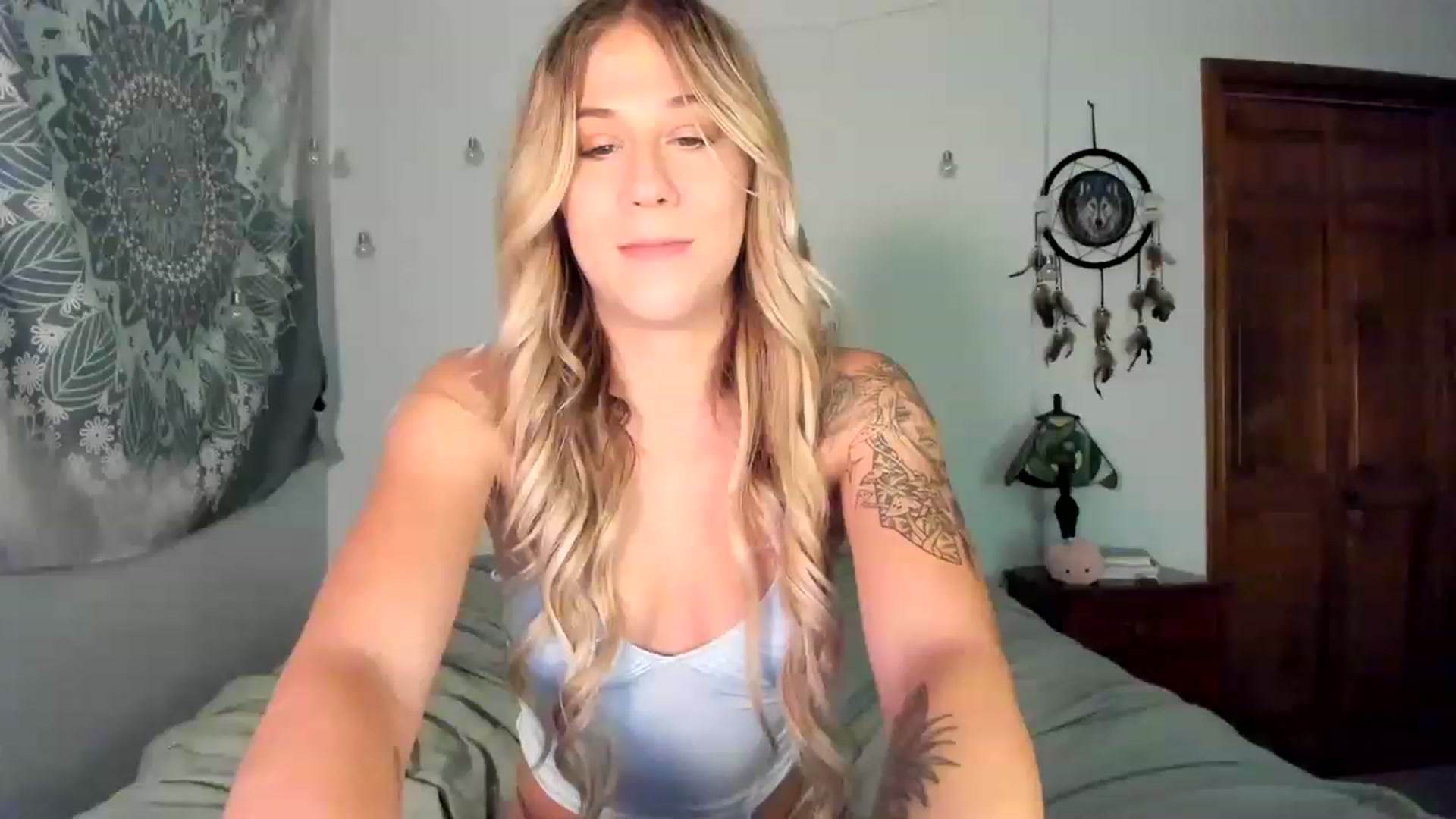 Gallery image thumbnail from Mochi's myfreecams stream on, 06/27/2023, 19:48 image 11 of 20