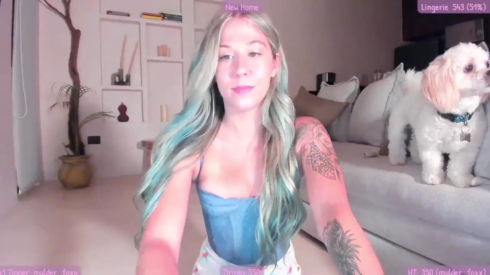 Gallery image thumbnail from Mochi's myfreecams stream on, 08/09/2023, 04:08 image 13 of 20