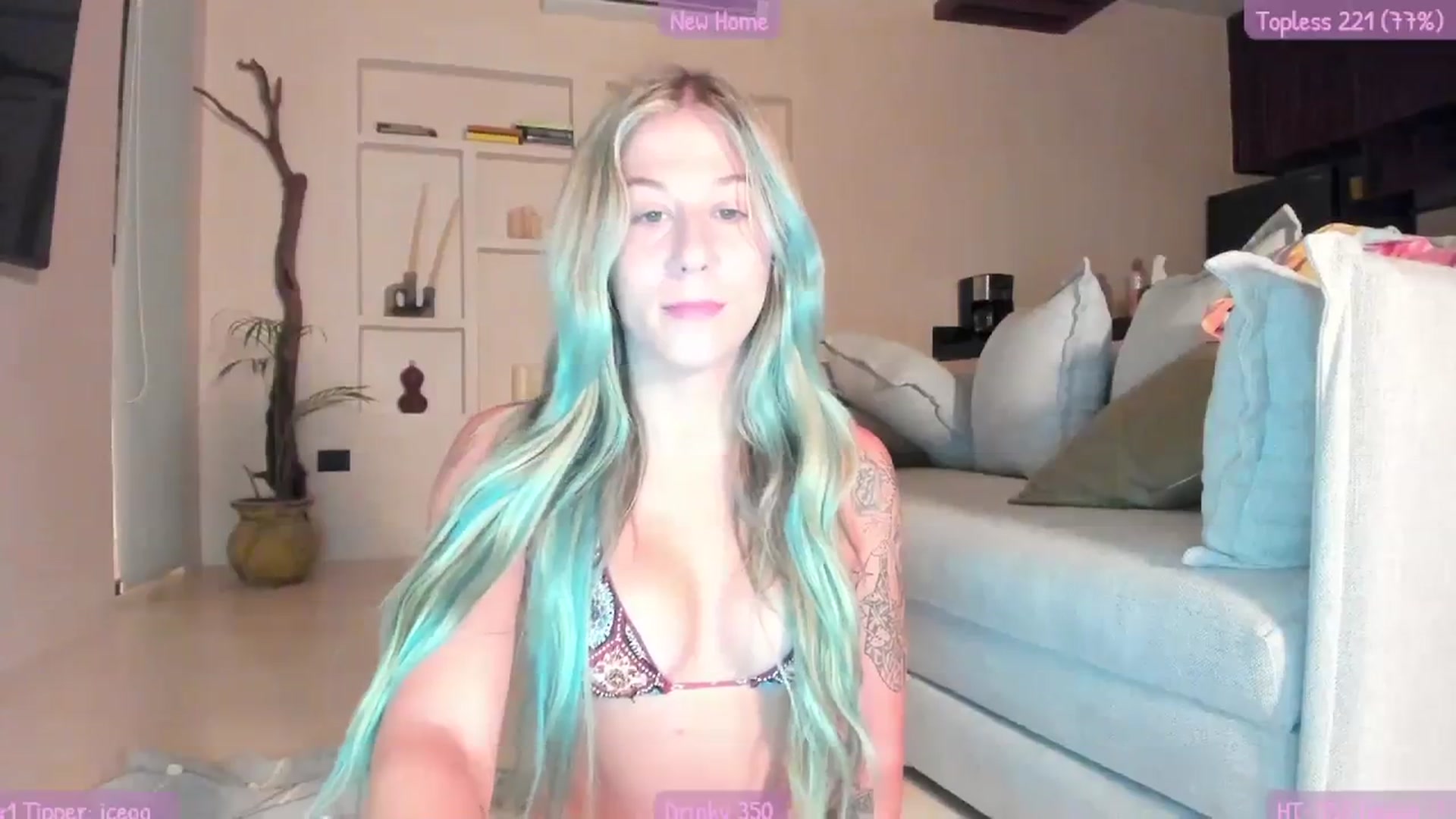 Gallery image thumbnail from Mochi's myfreecams stream on, 08/10/2023, 01:37 image 20 of 20