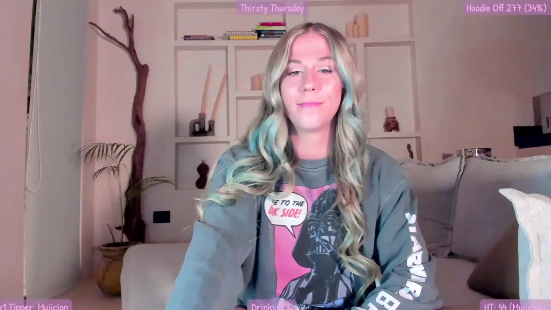 Gallery image thumbnail from Mochi's myfreecams stream on, 08/18/2023, 02:40 image 6 of 20