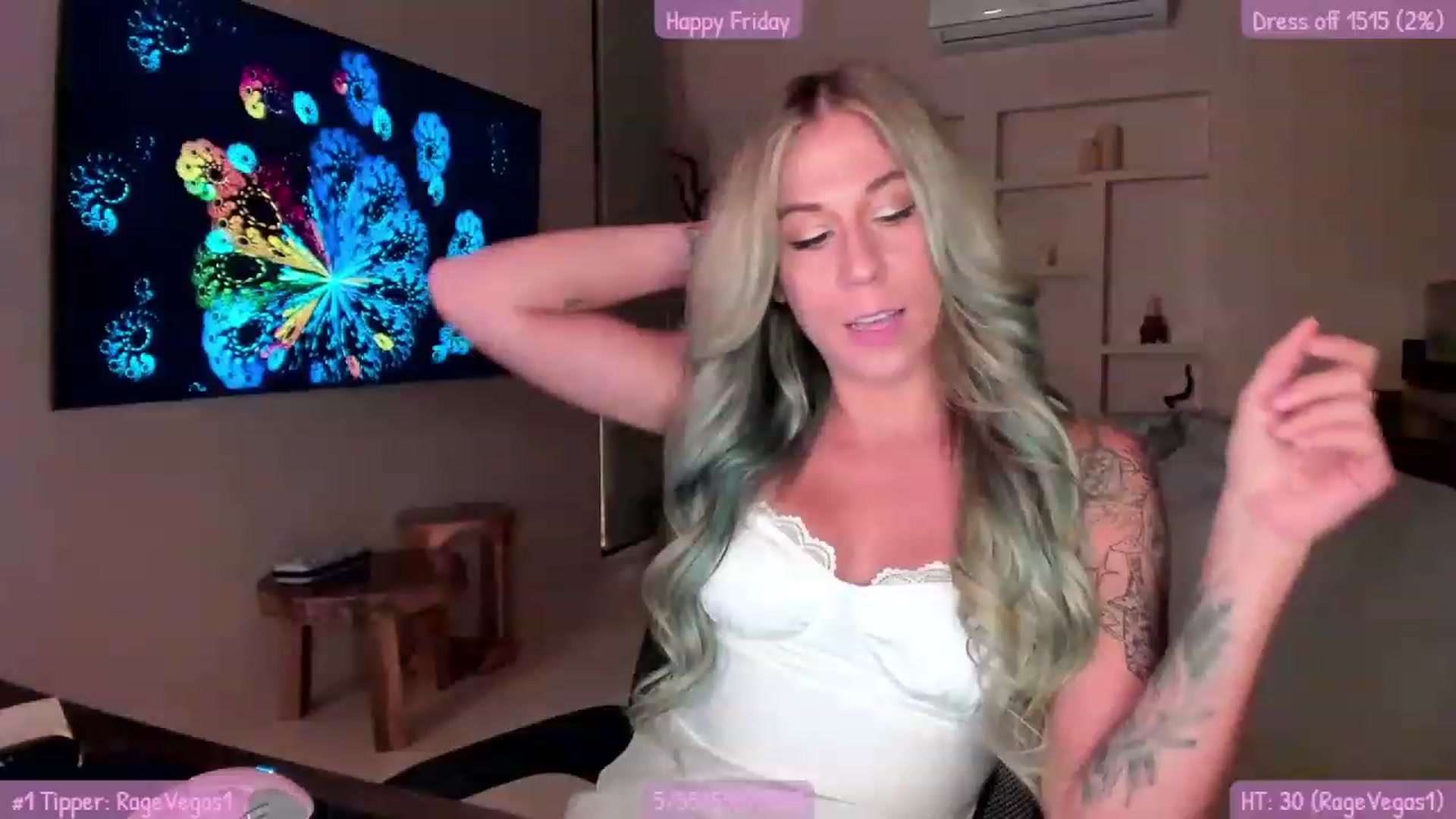 Gallery image thumbnail from Mochi's myfreecams stream on, 08/26/2023, 24:01 image 10 of 20