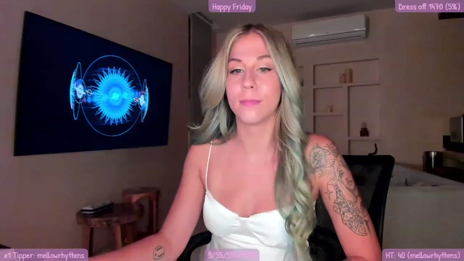 Gallery image thumbnail from Mochi's myfreecams stream on, 08/26/2023, 02:33 image 10 of 20