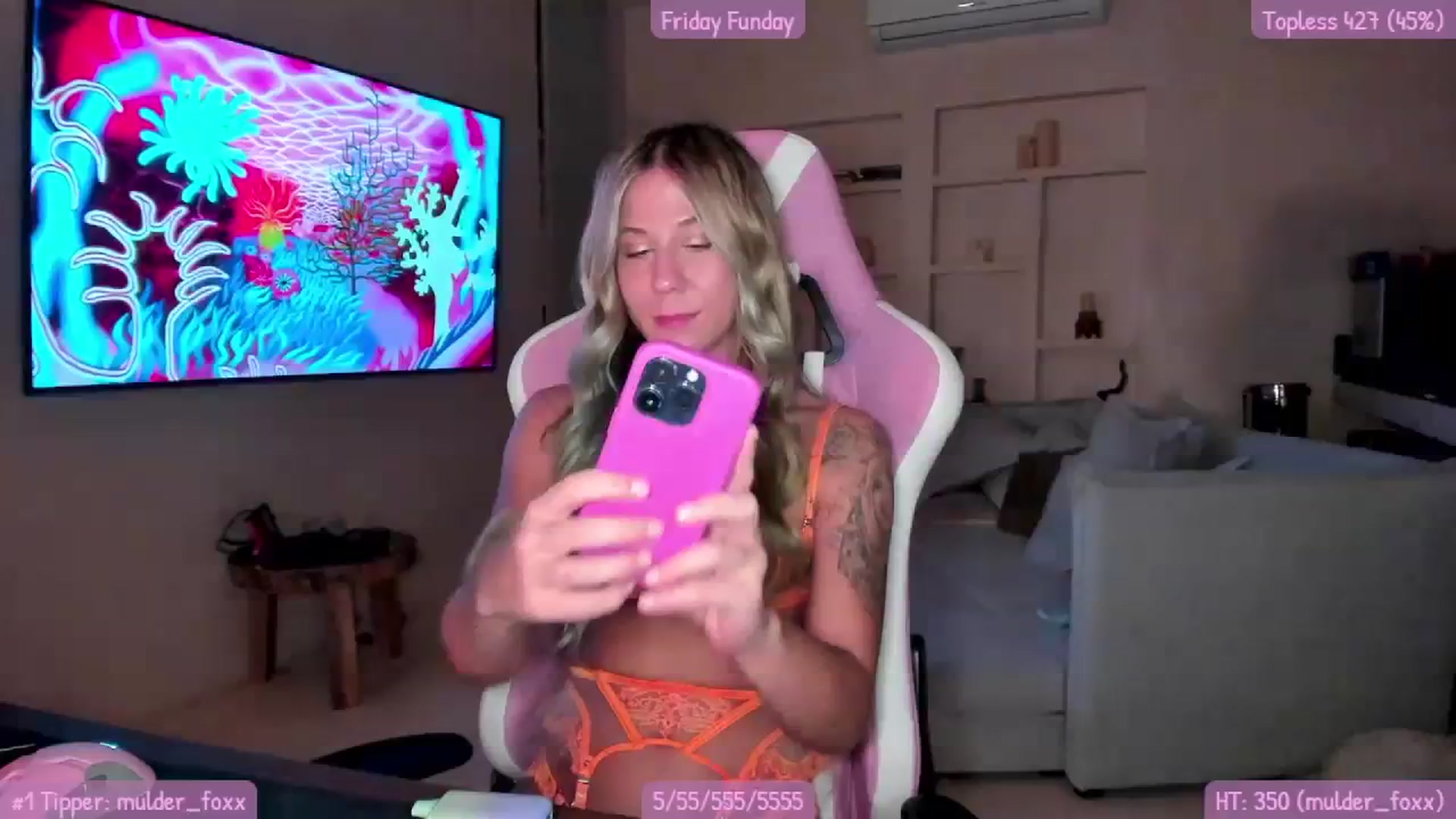 Gallery image thumbnail from Mochi's myfreecams stream on, 09/09/2023, 09:26 image 1 of 20