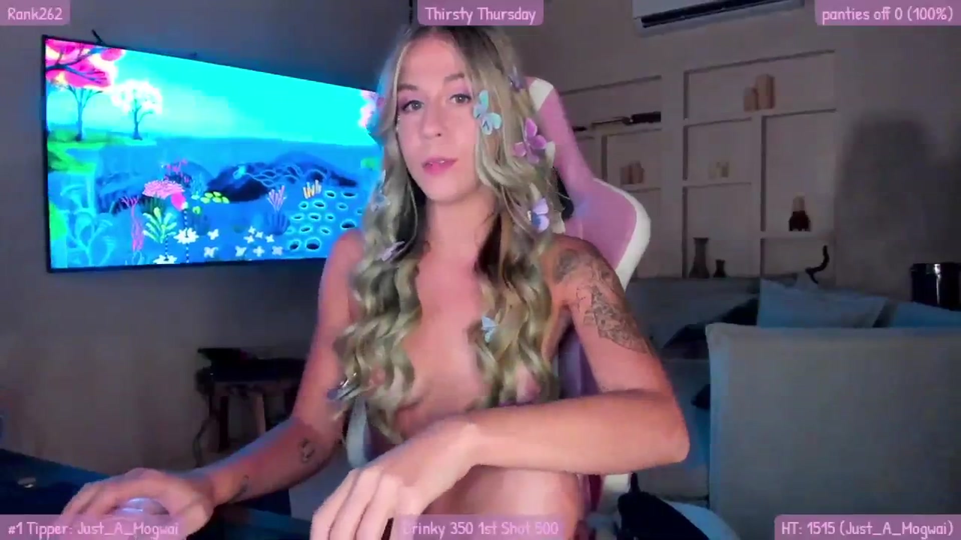 Gallery image thumbnail from Mochi's myfreecams stream on, 09/15/2023, 05:52 image 11 of 20