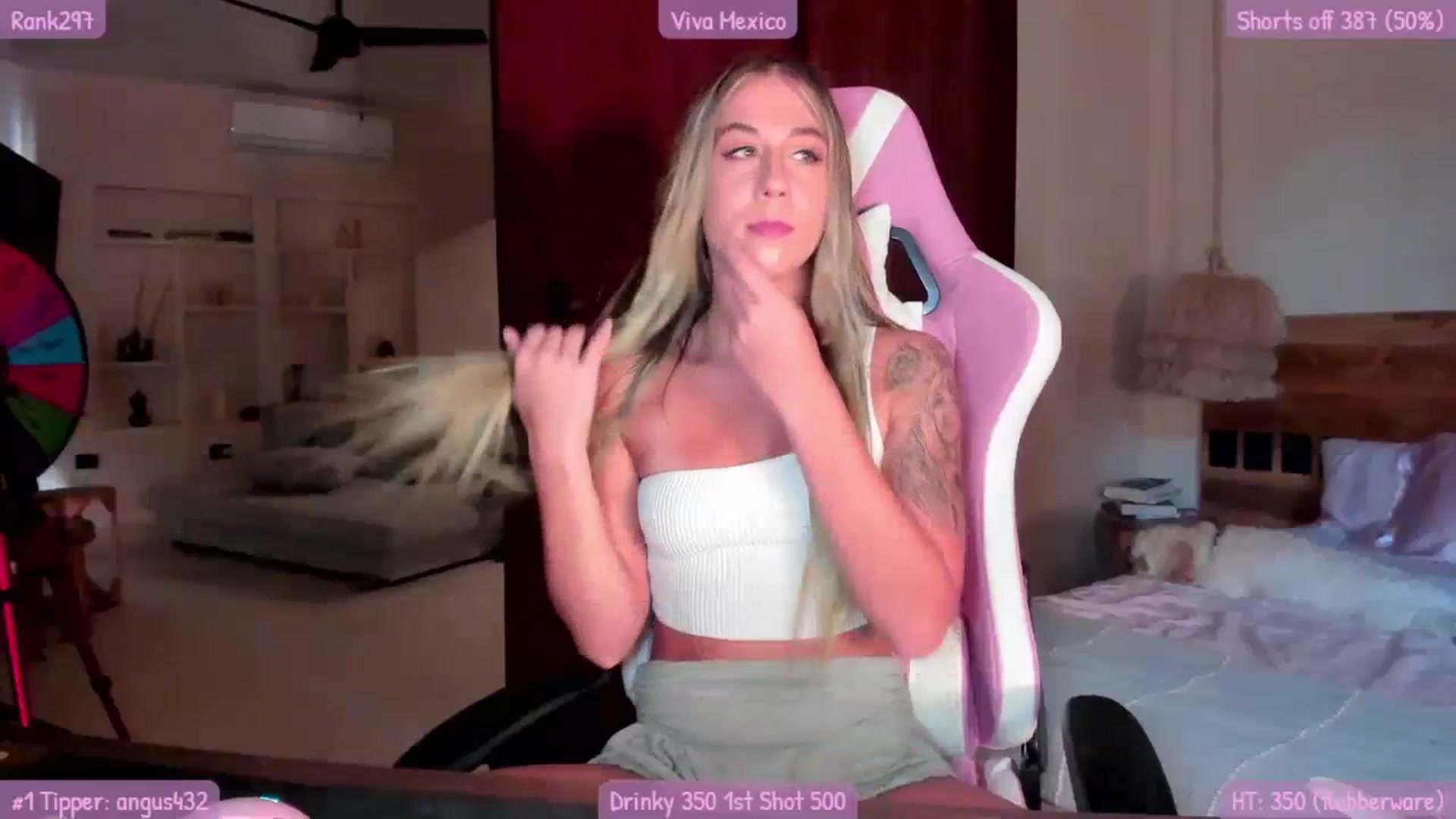 Gallery image thumbnail from Mochi's myfreecams stream on, 09/16/2023, 22:38 image 17 of 20